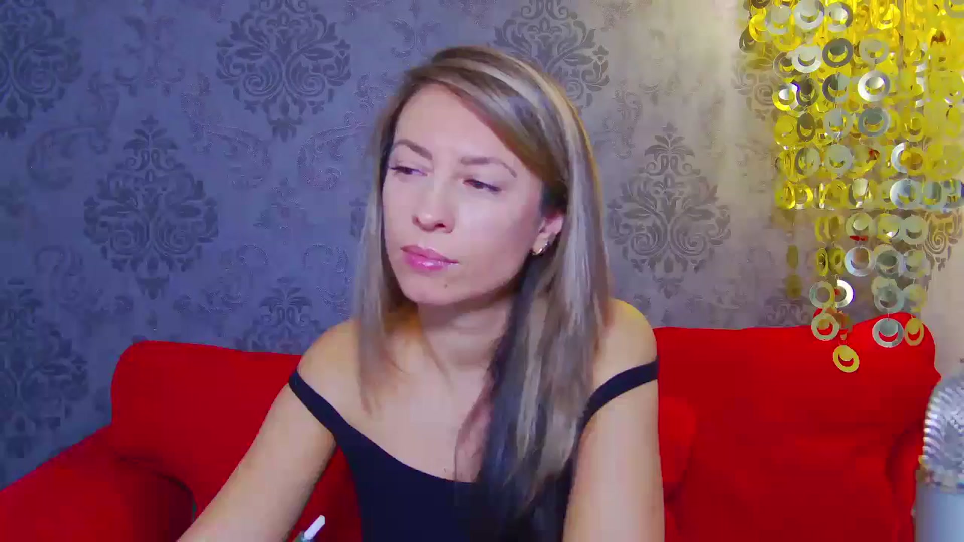Gallery image thumbnail from PoxyVibe's myfreecams stream on, 11/19/2025, 16:02 image 8 of 20
