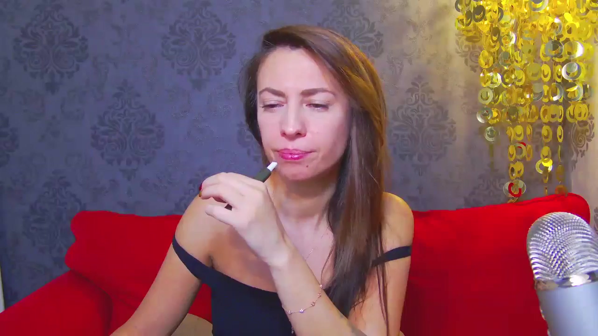 Gallery image thumbnail from PoxyVibe's myfreecams stream on, 12/29/2025, 16:18 image 4 of 20