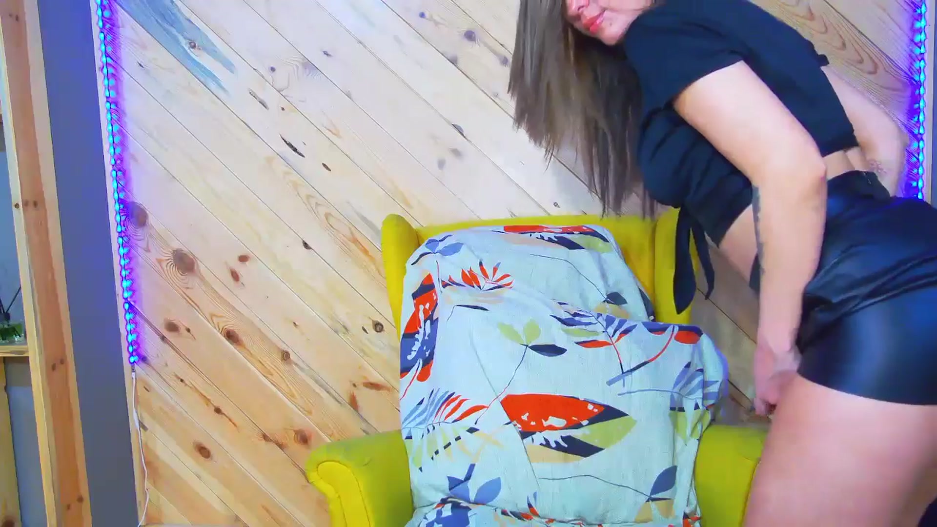 Gallery image thumbnail from PoxyVibe's myfreecams stream on, 01/21/2026, 20:21 image 14 of 20