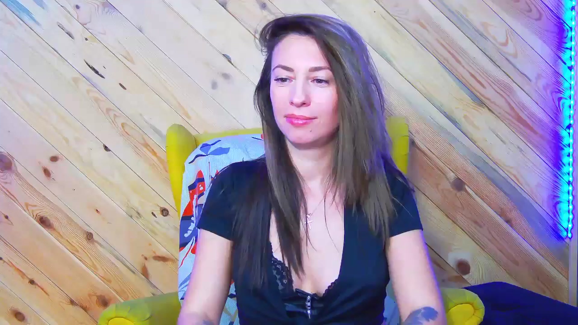 Gallery image thumbnail from PoxyVibe's myfreecams stream on, 01/21/2026, 20:21 image 15 of 20