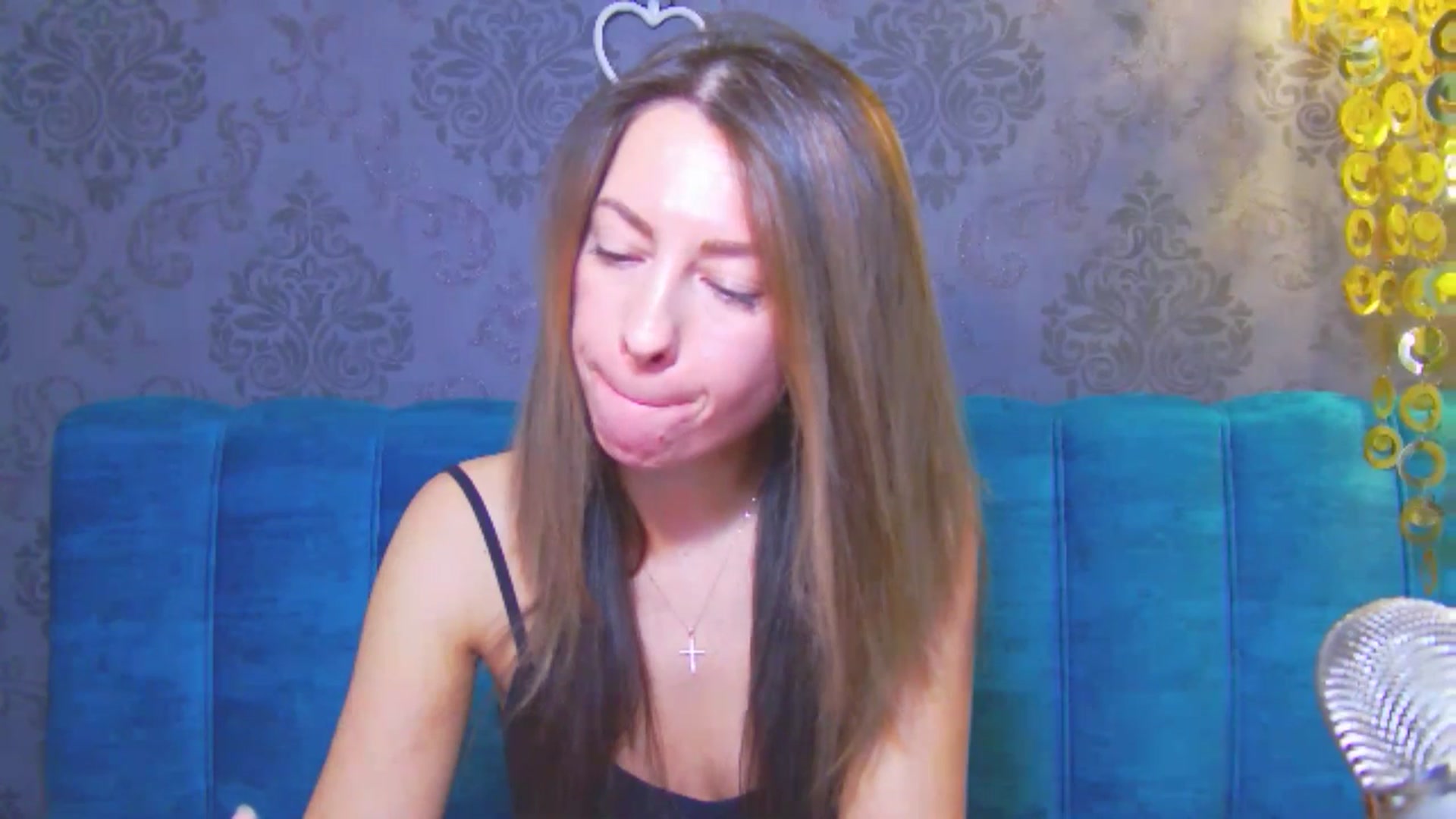 Gallery image thumbnail from PoxyVibe's myfreecams stream on, 02/16/2026, 16:03 image 18 of 20