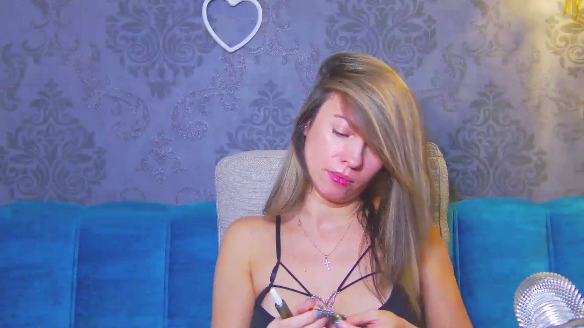 Gallery image thumbnail from PoxyVibe's myfreecams stream on, 02/16/2026, 20:12 image 10 of 20