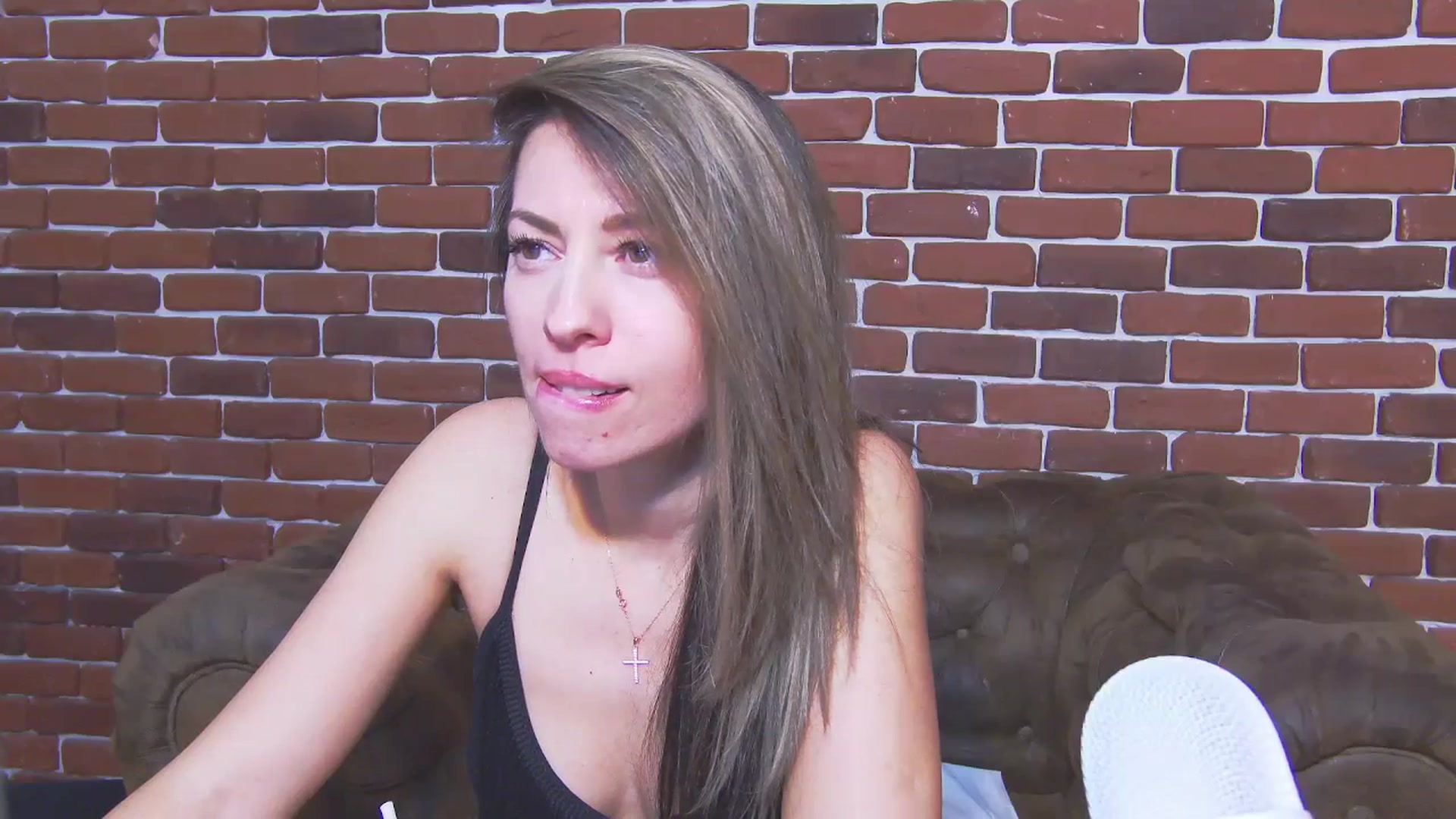 Gallery image thumbnail from PoxyVibe's myfreecams stream on, 03/11/2026, 20:27 image 17 of 20
