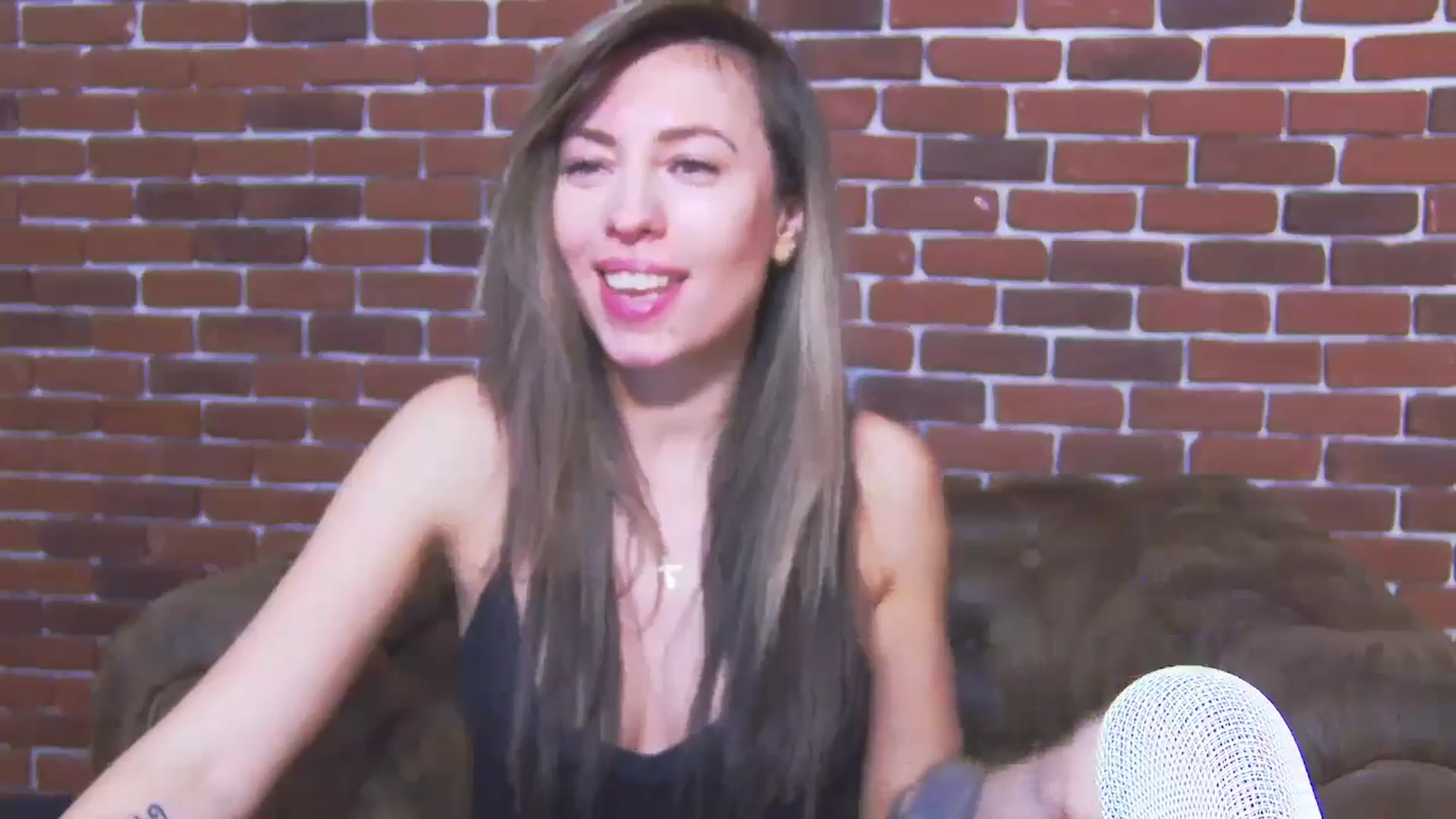 Gallery image thumbnail from PoxyVibe's myfreecams stream on, 03/11/2026, 20:27 image 13 of 20