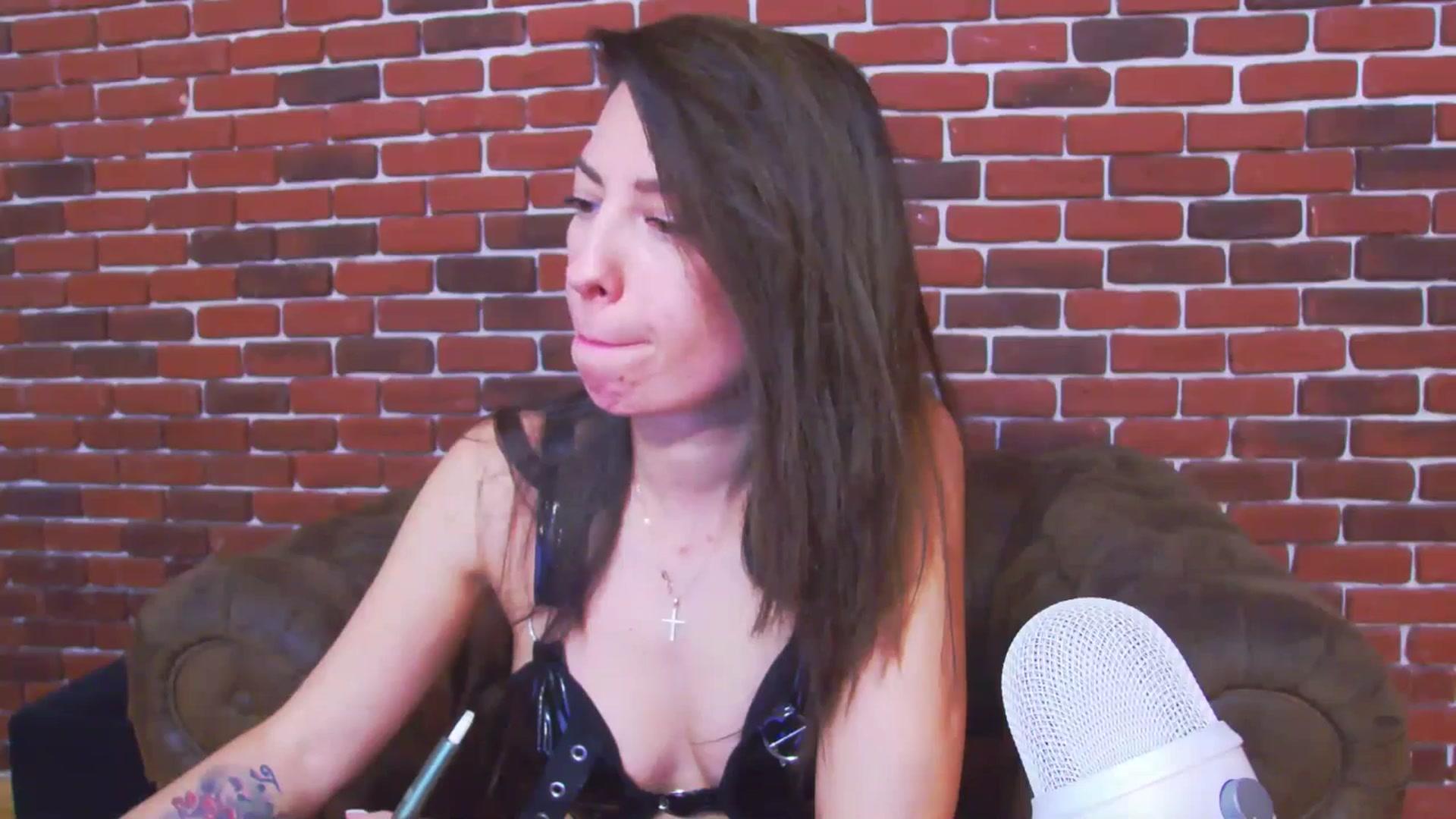 Gallery image thumbnail from PoxyVibe's myfreecams stream on, 04/01/2026, 19:24 image 6 of 20