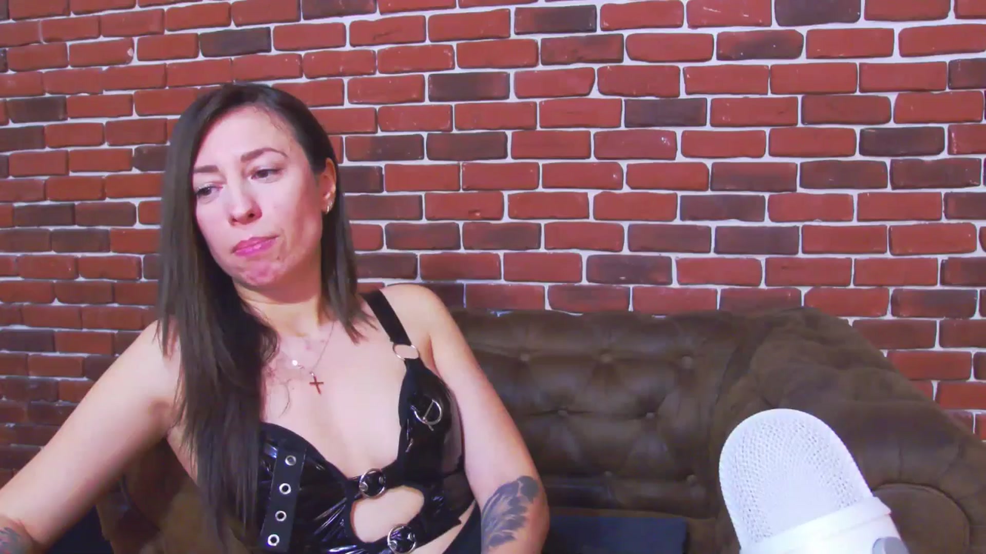 Gallery image thumbnail from PoxyVibe's myfreecams stream on, 04/01/2026, 19:24 image 15 of 20