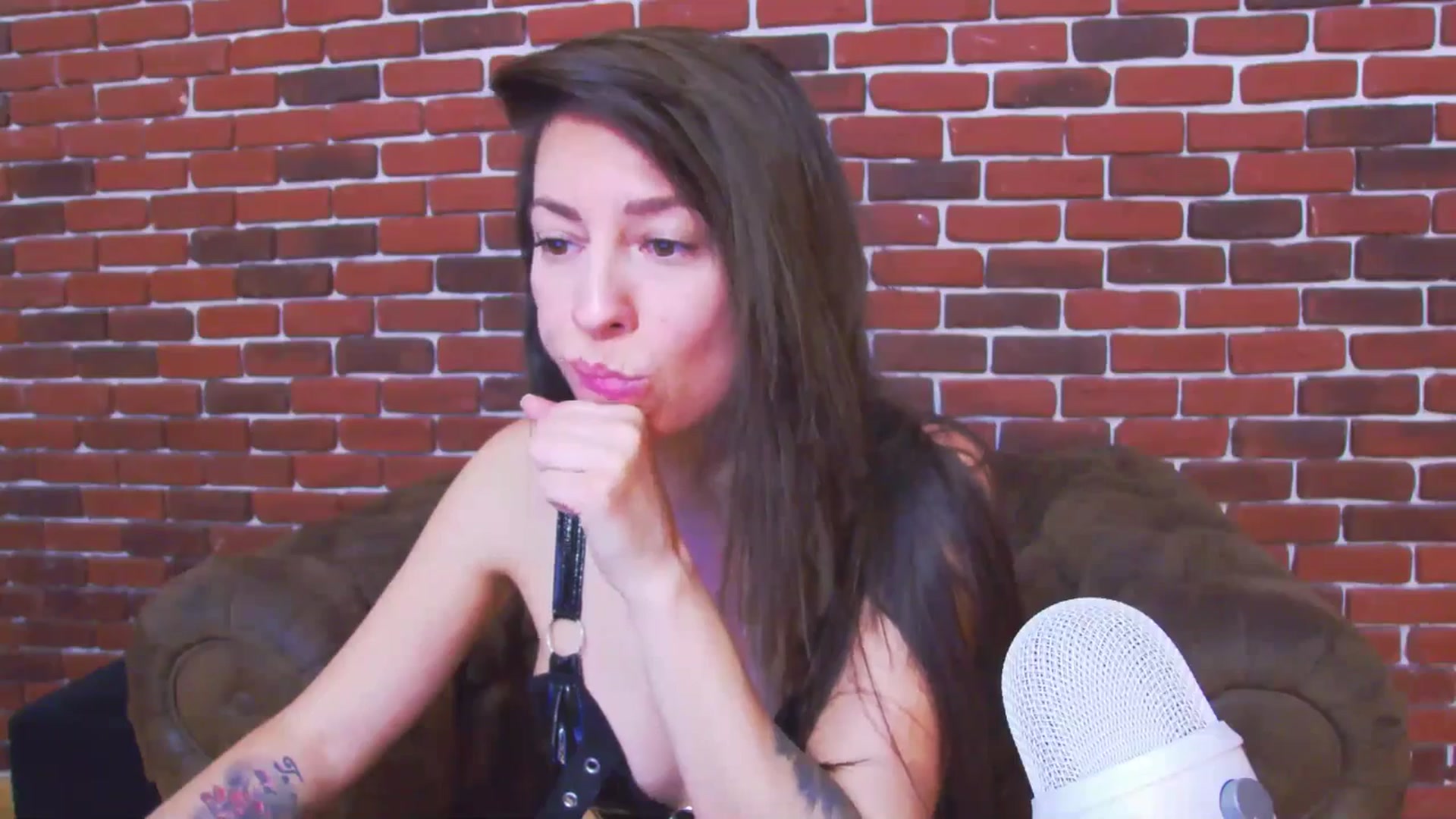 Gallery image thumbnail from PoxyVibe's myfreecams stream on, 04/01/2026, 19:24 image 4 of 20