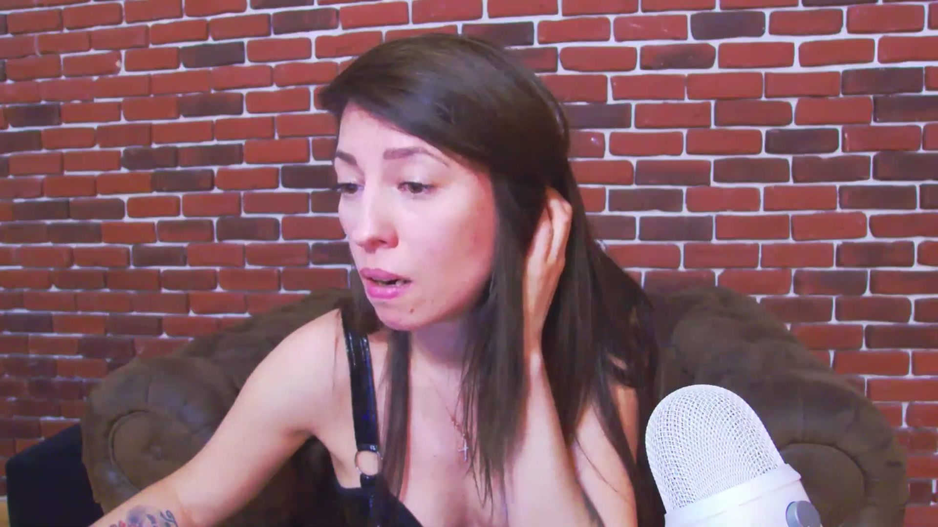Gallery image thumbnail from PoxyVibe's myfreecams stream on, 04/01/2026, 19:24 image 7 of 20