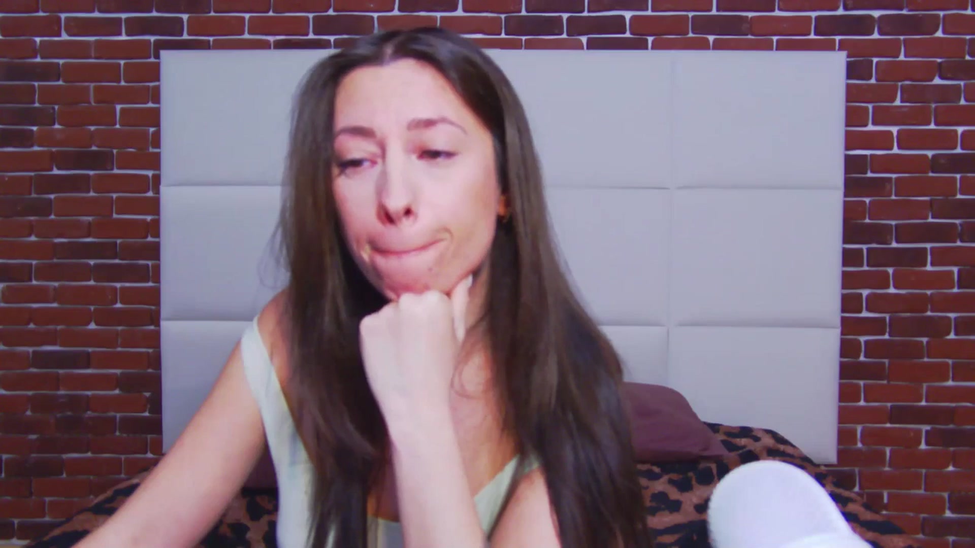 Gallery image thumbnail from PoxyVibe's myfreecams stream on, 04/21/2026, 15:00 image 13 of 20