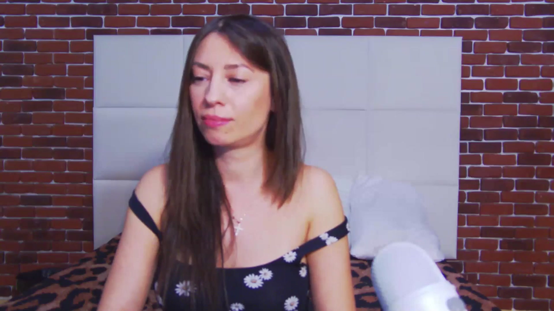 Gallery image thumbnail from PoxyVibe's myfreecams stream on, 04/22/2026, 14:59 image 6 of 20