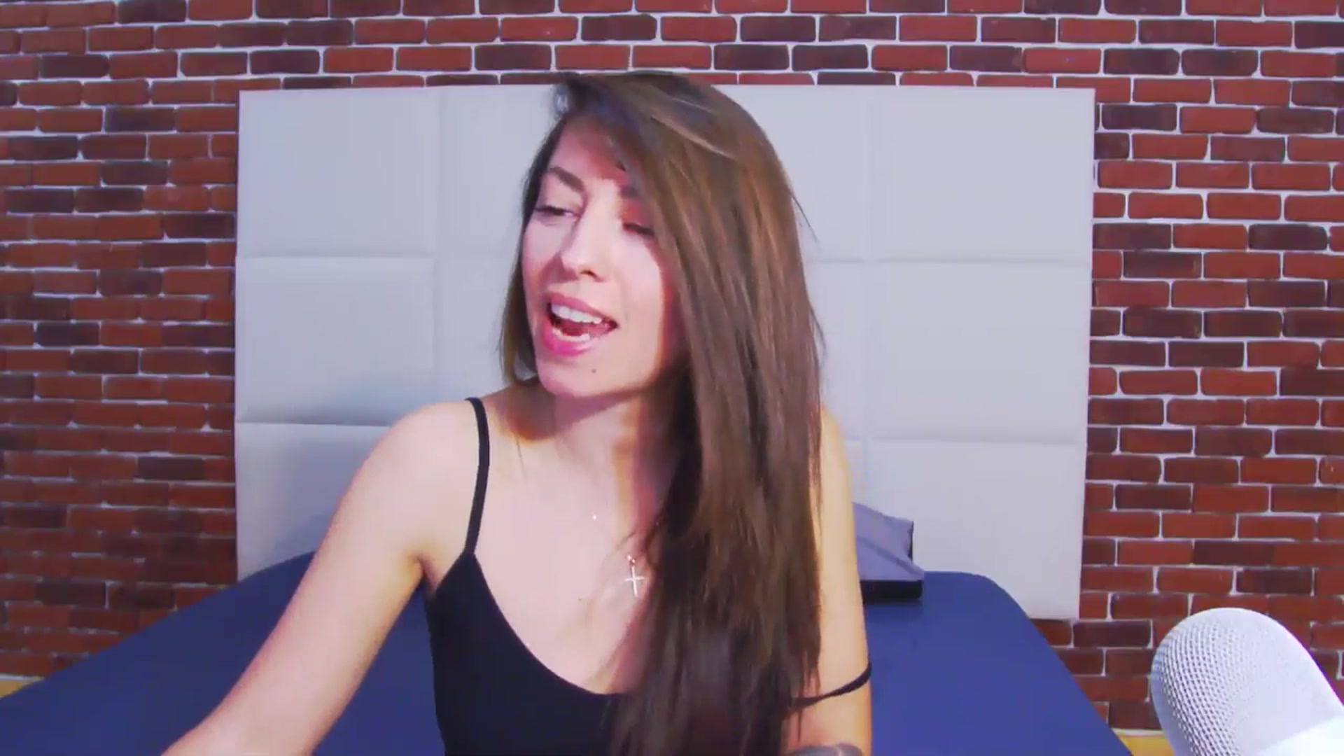 Gallery image thumbnail from PoxyVibe's myfreecams stream on, 04/27/2026, 15:10 image 17 of 20