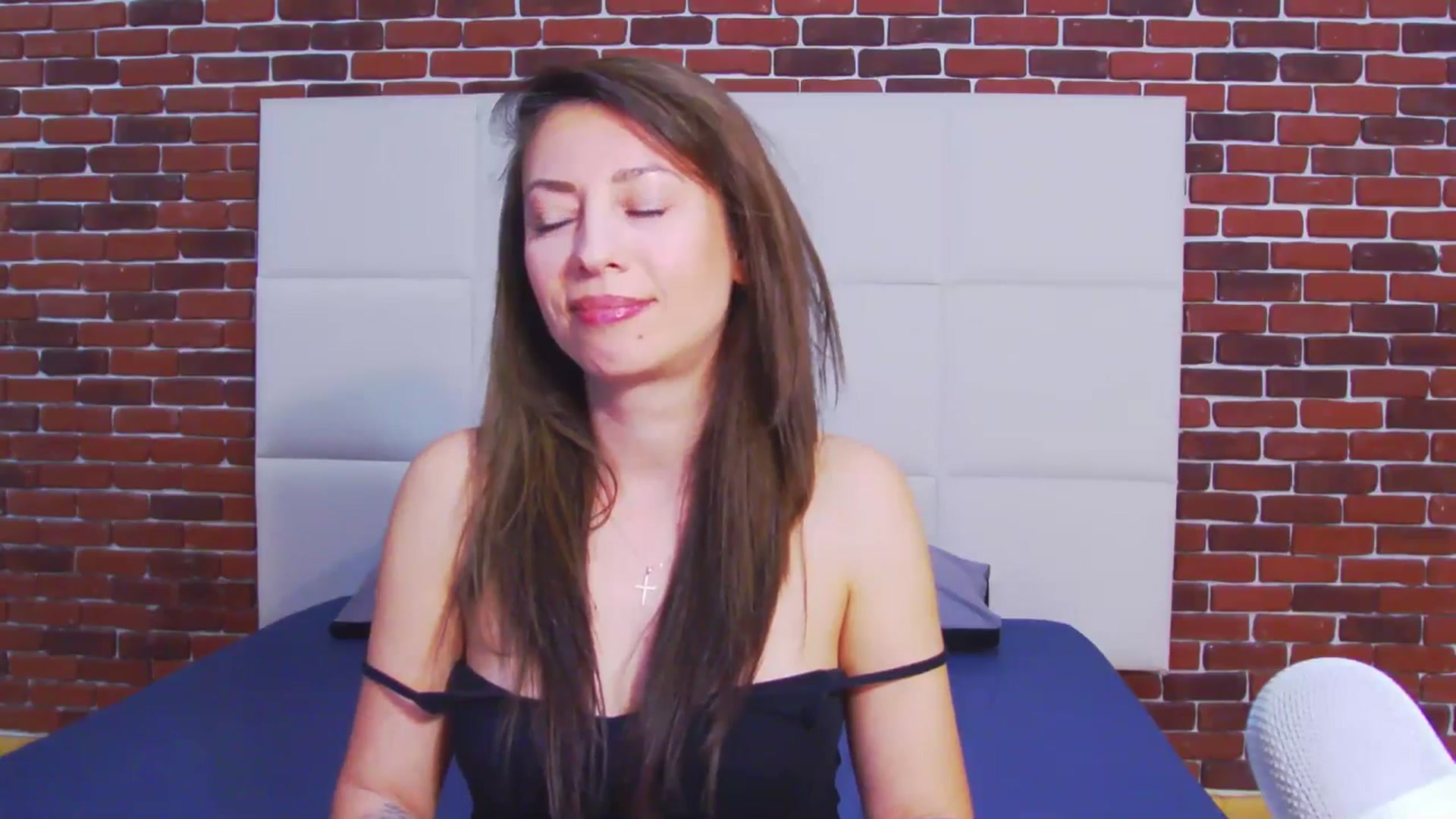 Gallery image thumbnail from PoxyVibe's myfreecams stream on, 04/27/2026, 15:10 image 6 of 20