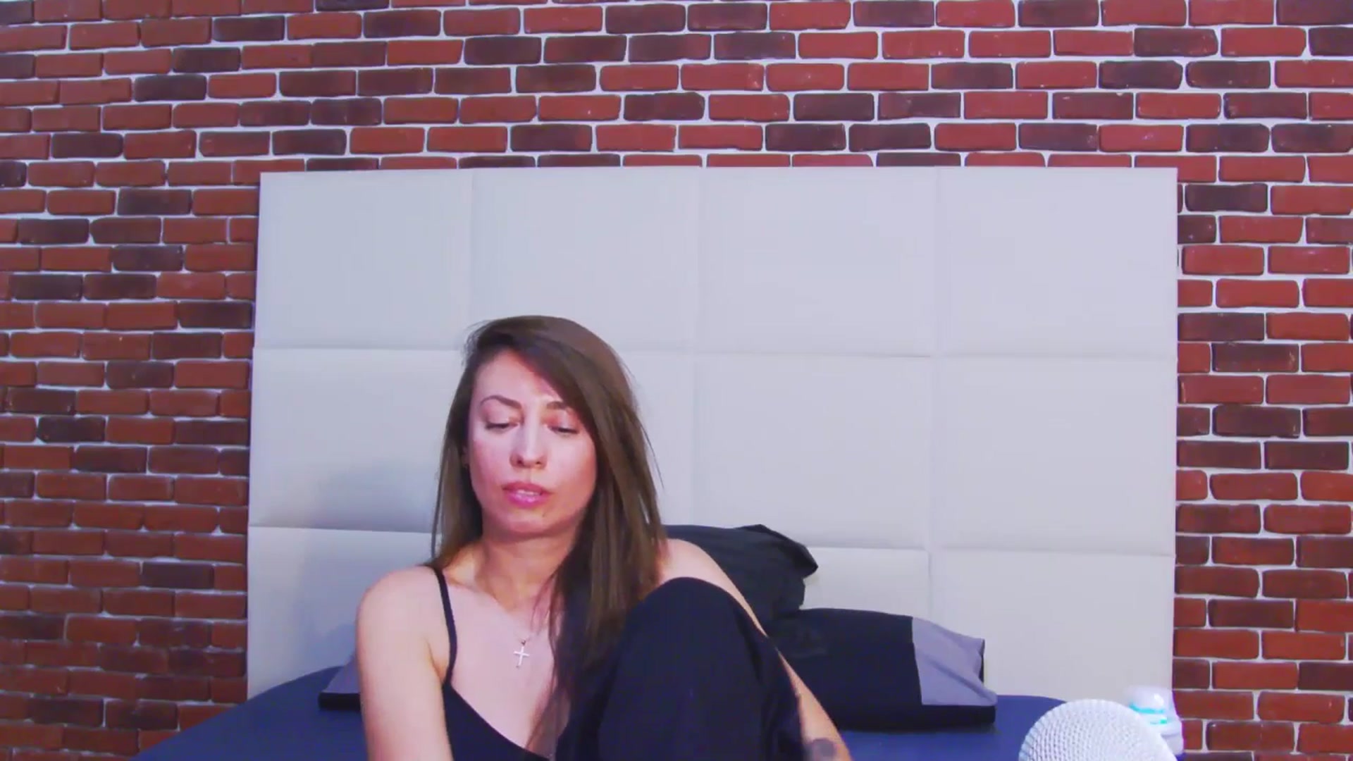 Gallery image thumbnail from PoxyVibe's myfreecams stream on, 04/27/2026, 19:16 image 18 of 20
