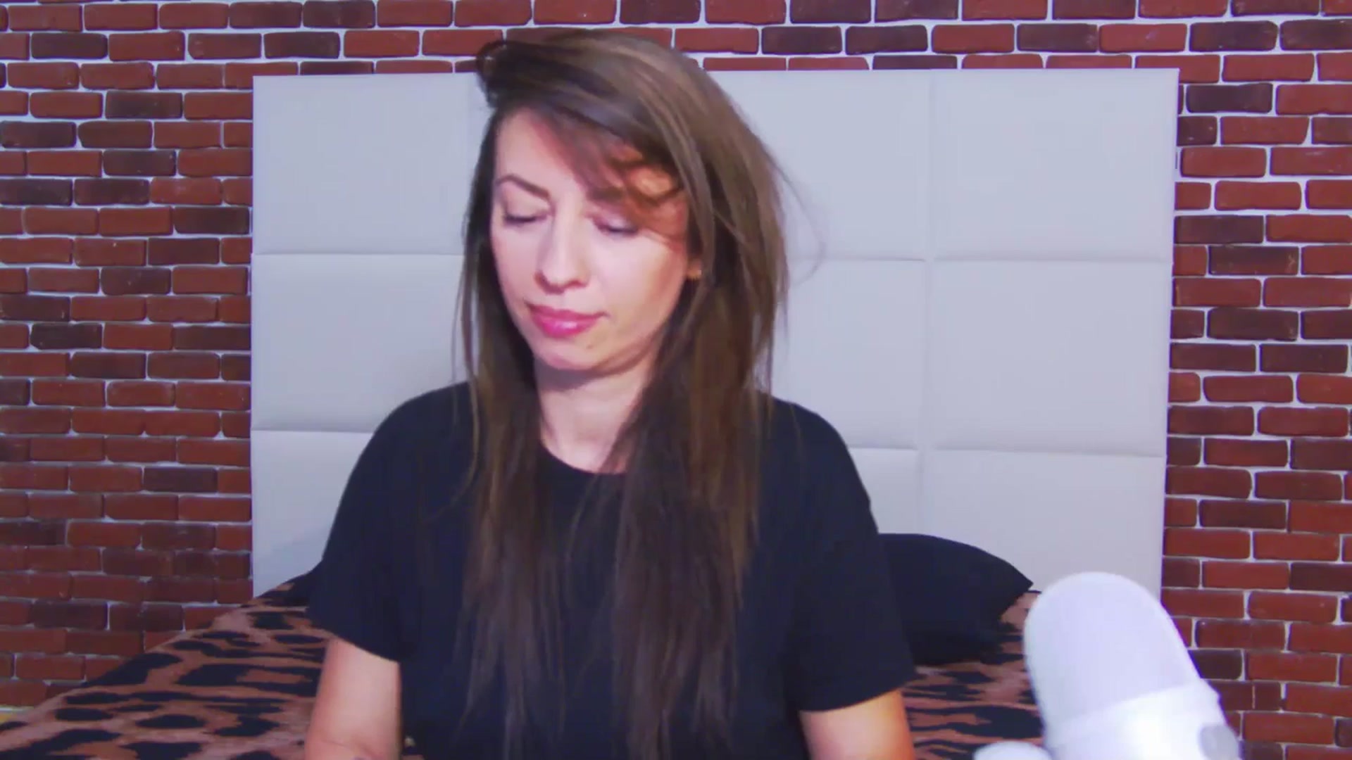 Gallery image thumbnail from PoxyVibe's myfreecams stream on, 04/28/2026, 15:13 image 12 of 20