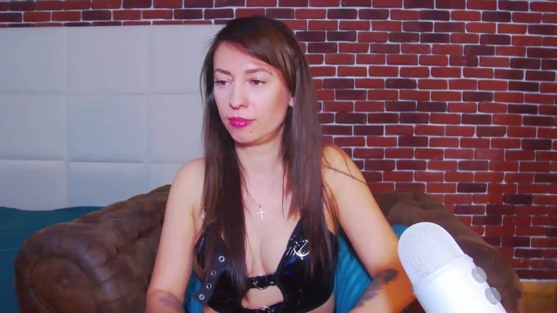 Gallery image thumbnail from PoxyVibe's myfreecams stream on, 05/04/2026, 19:23 image 5 of 20
