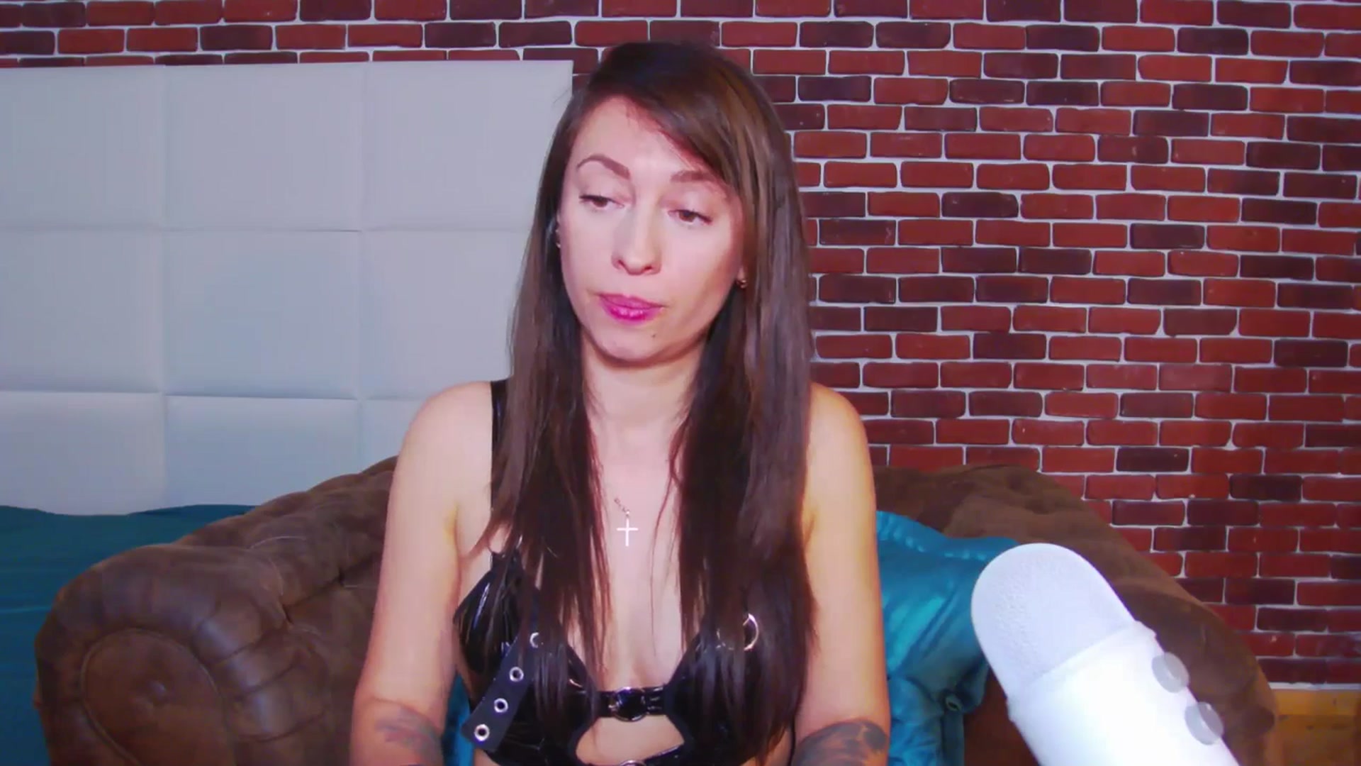 Gallery image thumbnail from PoxyVibe's myfreecams stream on, 05/04/2026, 19:23 image 9 of 20