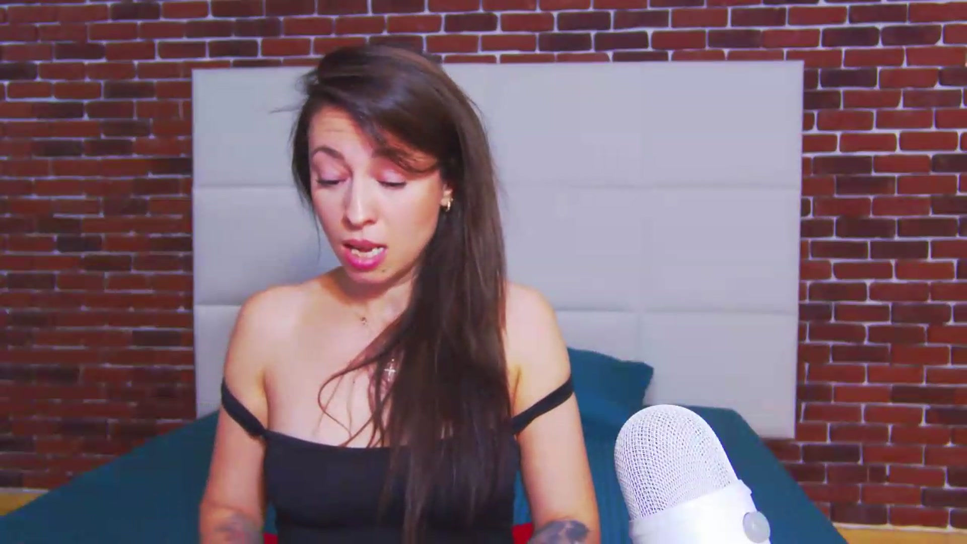 Gallery image thumbnail from PoxyVibe's myfreecams stream on, 05/08/2026, 15:04 image 14 of 20