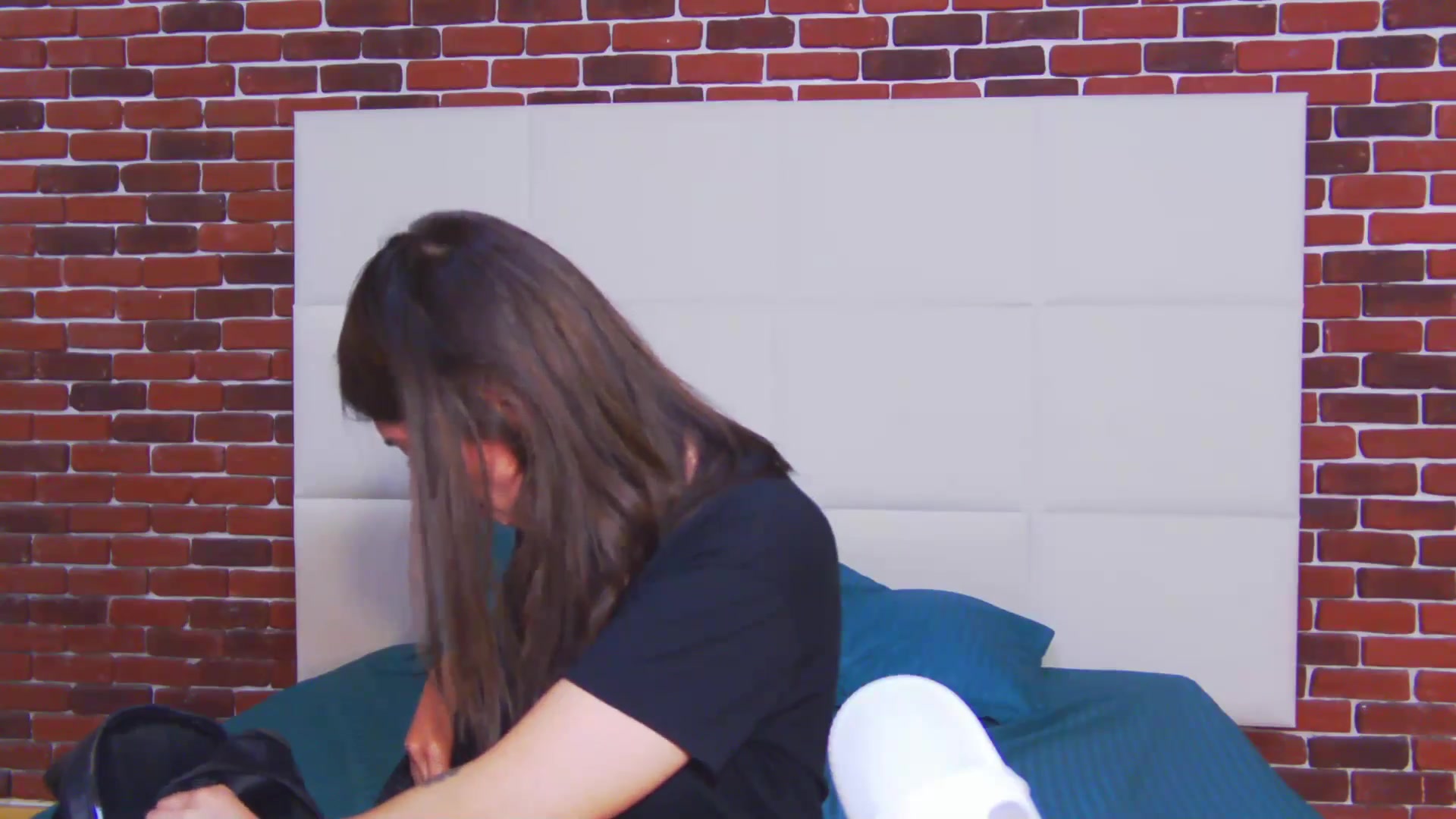 Gallery image thumbnail from PoxyVibe's myfreecams stream on, 05/08/2026, 19:24 image 20 of 20