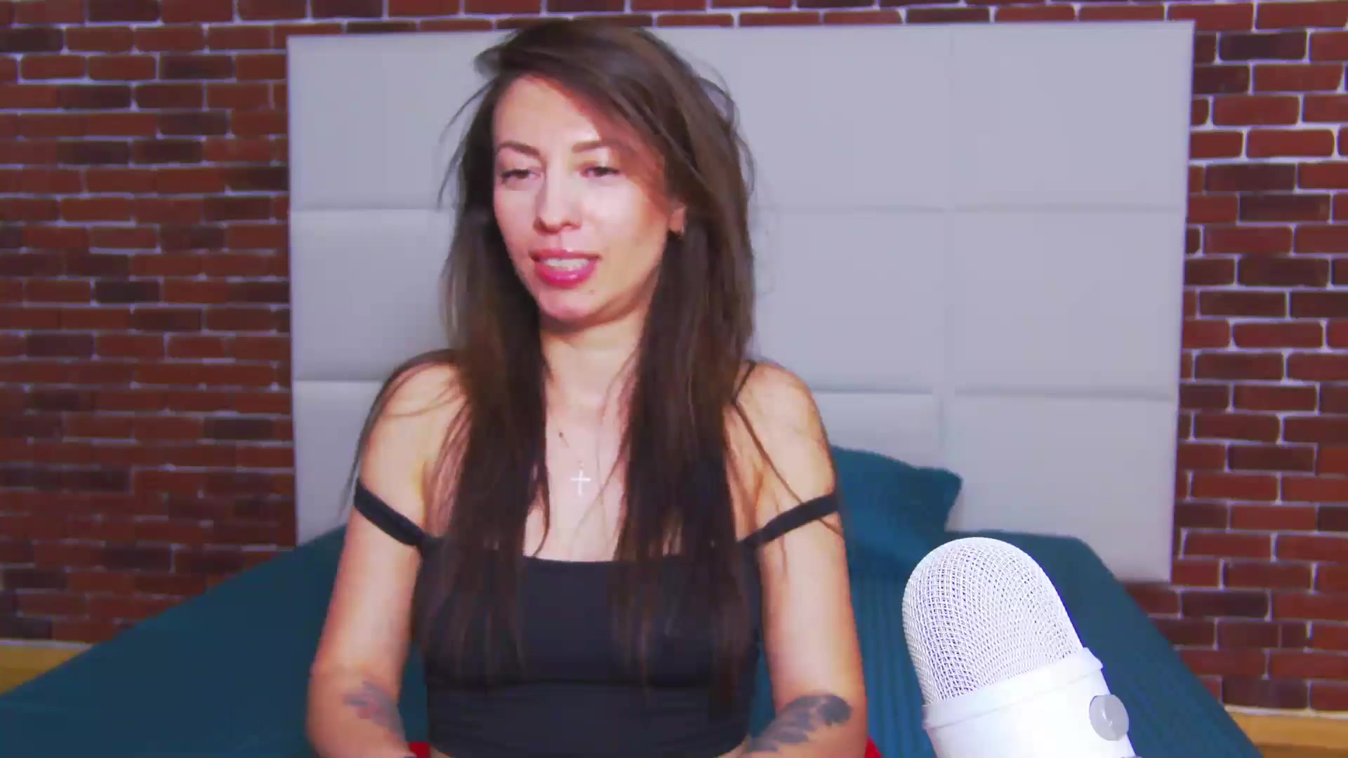 Gallery image thumbnail from PoxyVibe's myfreecams stream on, 05/08/2026, 19:24 image 3 of 20