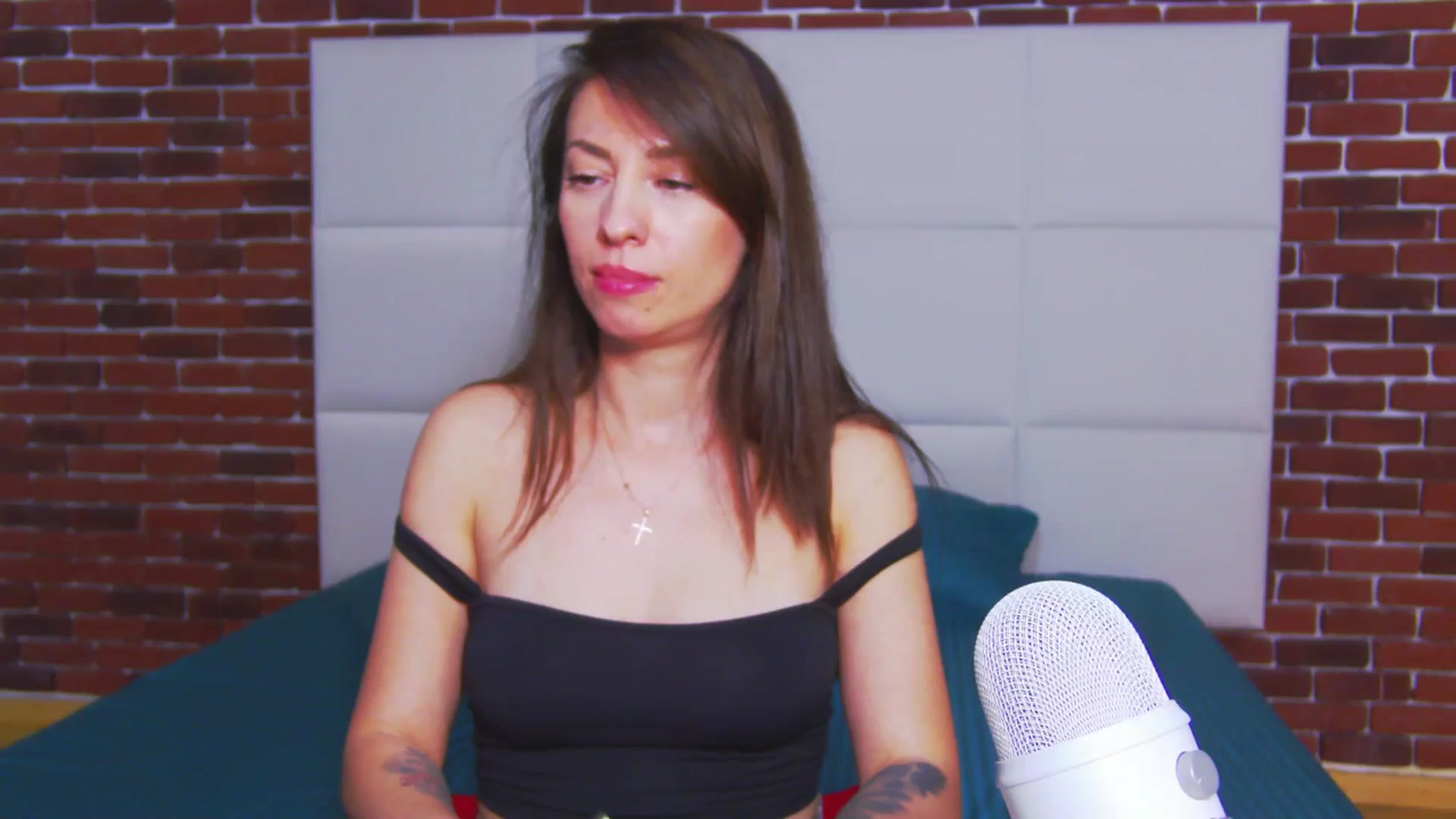 Gallery image thumbnail from PoxyVibe's myfreecams stream on, 05/08/2026, 19:24 image 1 of 20