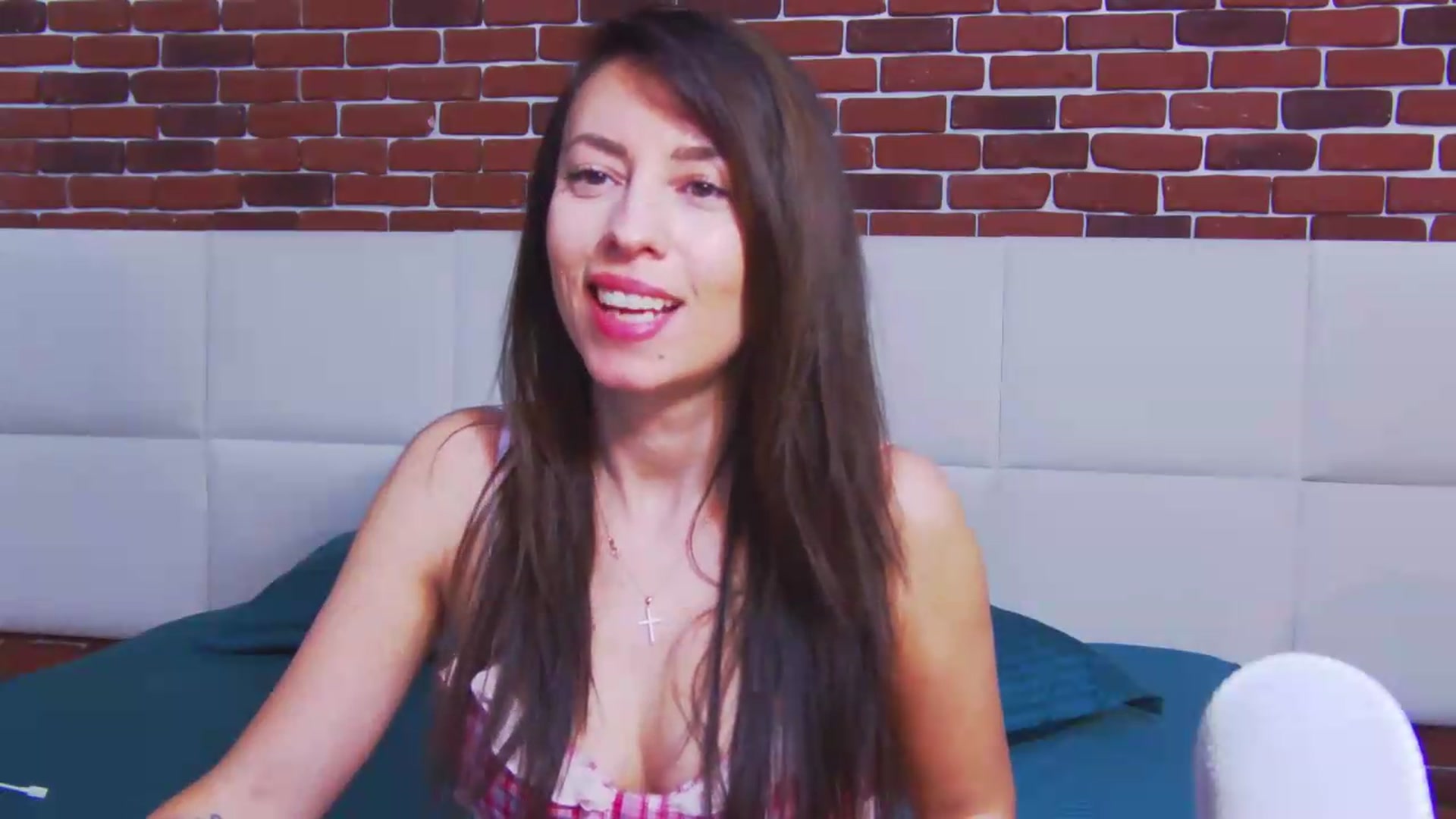Gallery image thumbnail from PoxyVibe's myfreecams stream on, 05/12/2026, 15:04 image 9 of 20