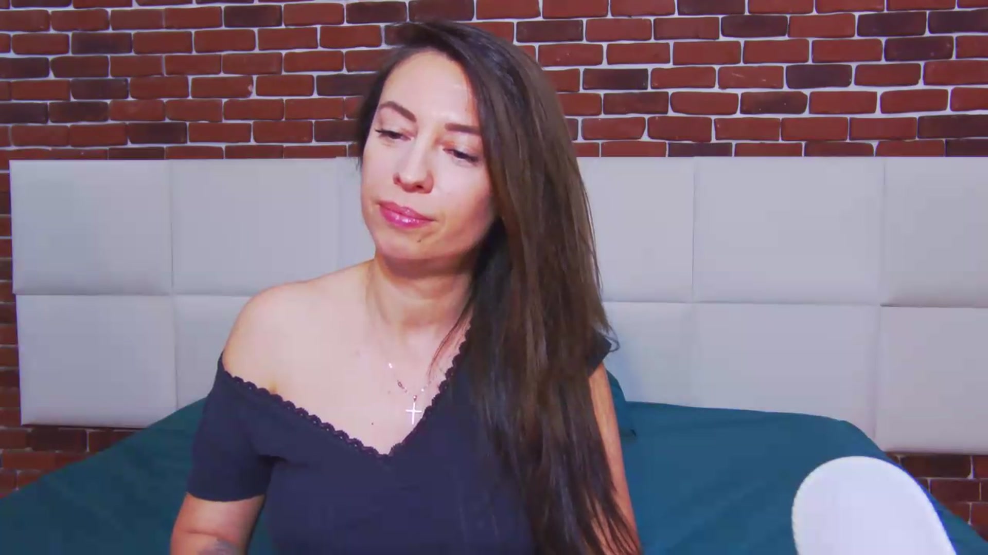 Gallery image thumbnail from PoxyVibe's myfreecams stream on, 05/15/2026, 15:04 image 13 of 20