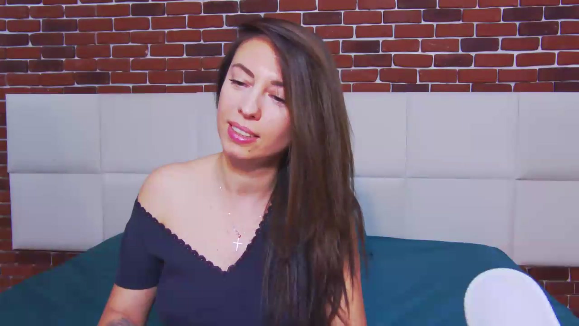Gallery image thumbnail from PoxyVibe's myfreecams stream on, 05/15/2026, 15:04 image 16 of 20