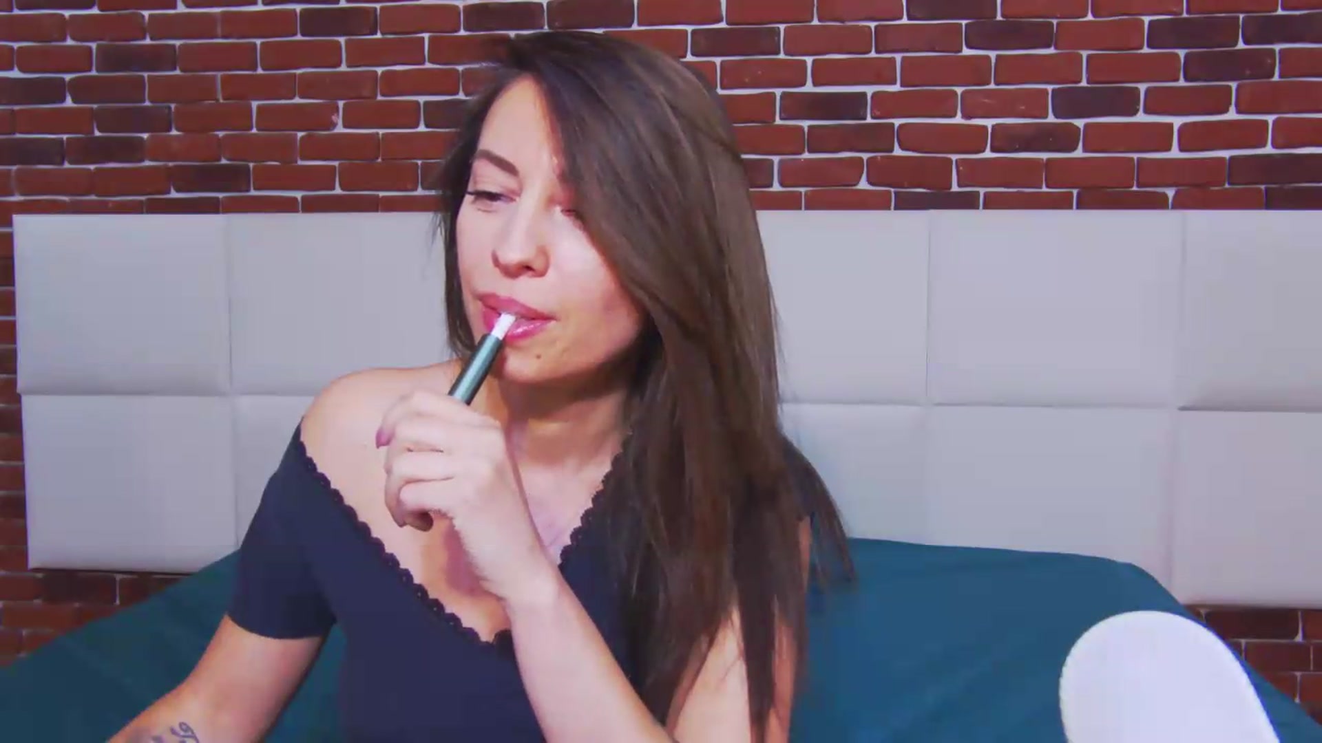 Gallery image thumbnail from PoxyVibe's myfreecams stream on, 05/15/2026, 15:04 image 12 of 20