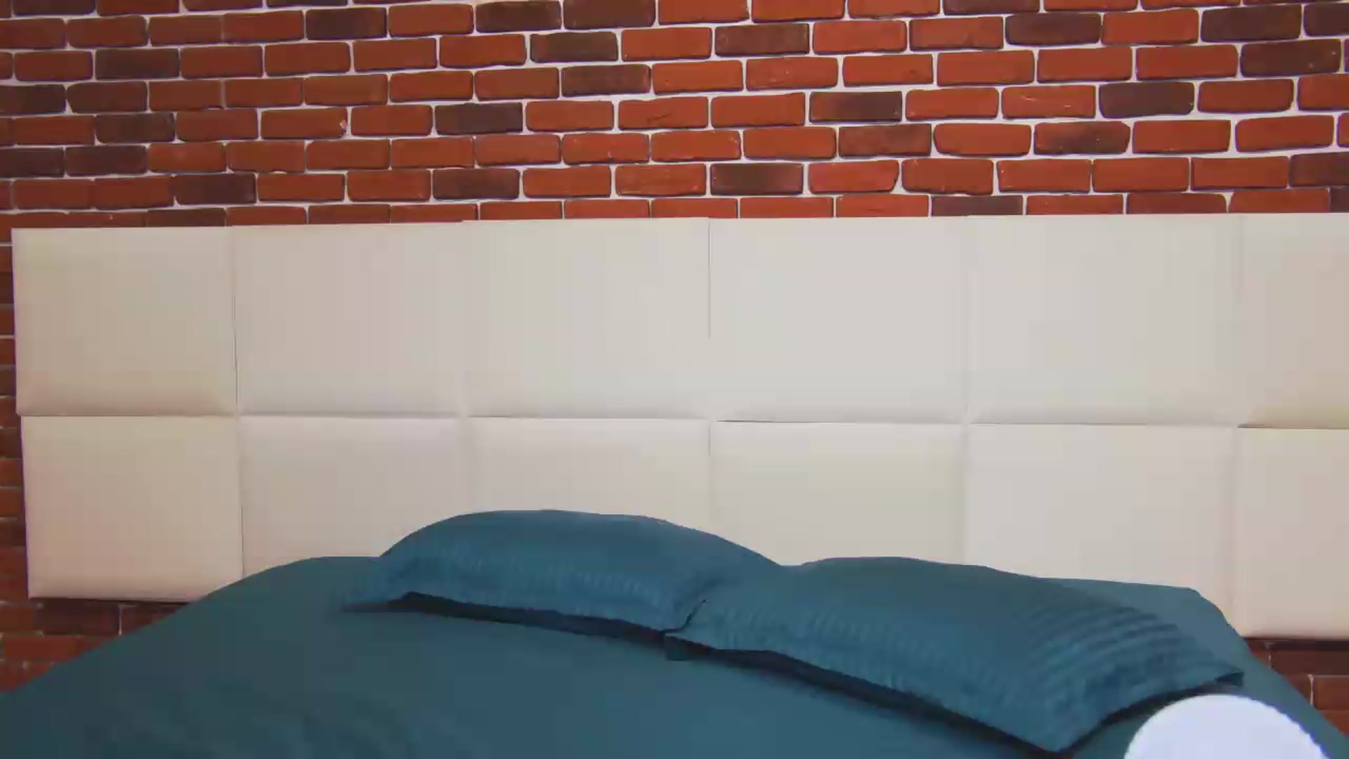 Gallery image thumbnail from PoxyVibe's myfreecams stream on, 05/25/2026, 19:19 image 15 of 20