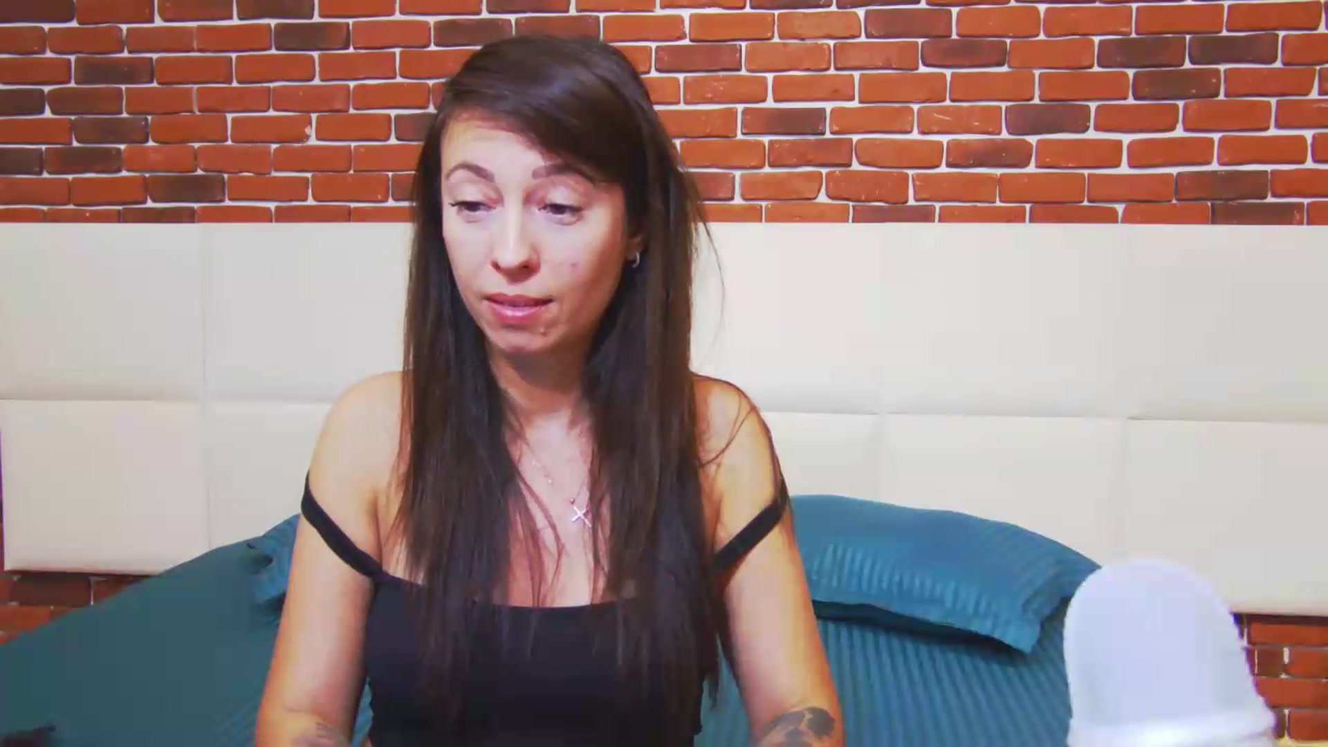Gallery image thumbnail from PoxyVibe's myfreecams stream on, 06/04/2026, 15:02 image 15 of 20