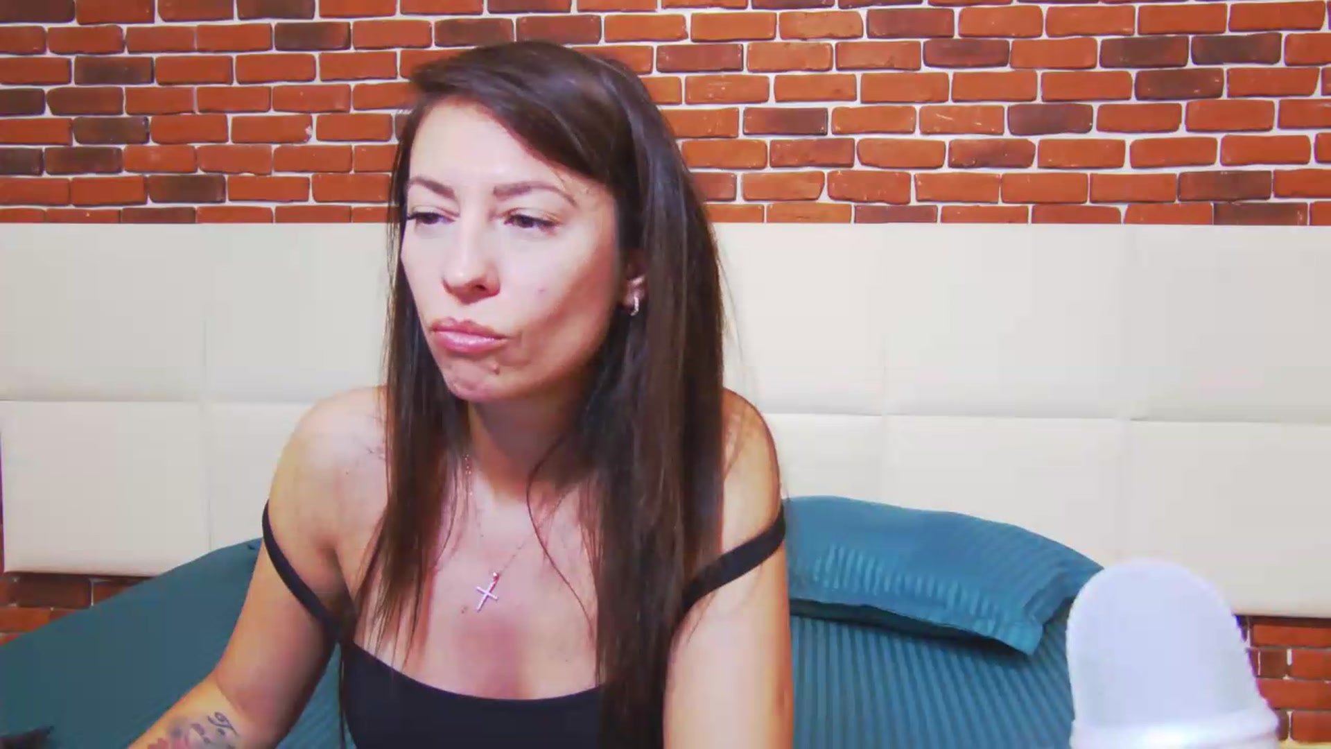 Gallery image thumbnail from PoxyVibe's myfreecams stream on, 06/04/2026, 15:02 image 12 of 20
