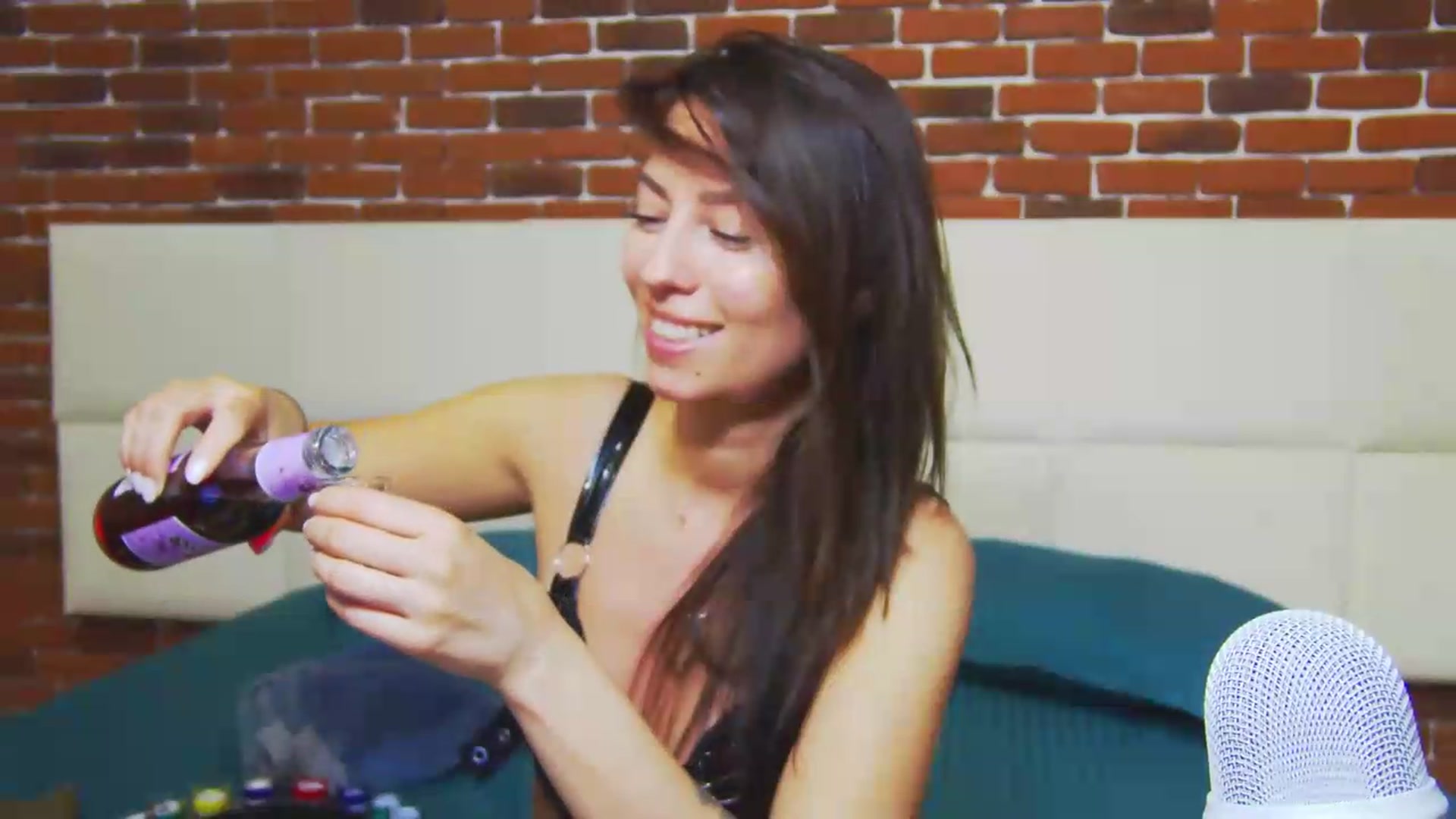 Gallery image thumbnail from PoxyVibe's myfreecams stream on, 06/04/2026, 19:15 image 6 of 20