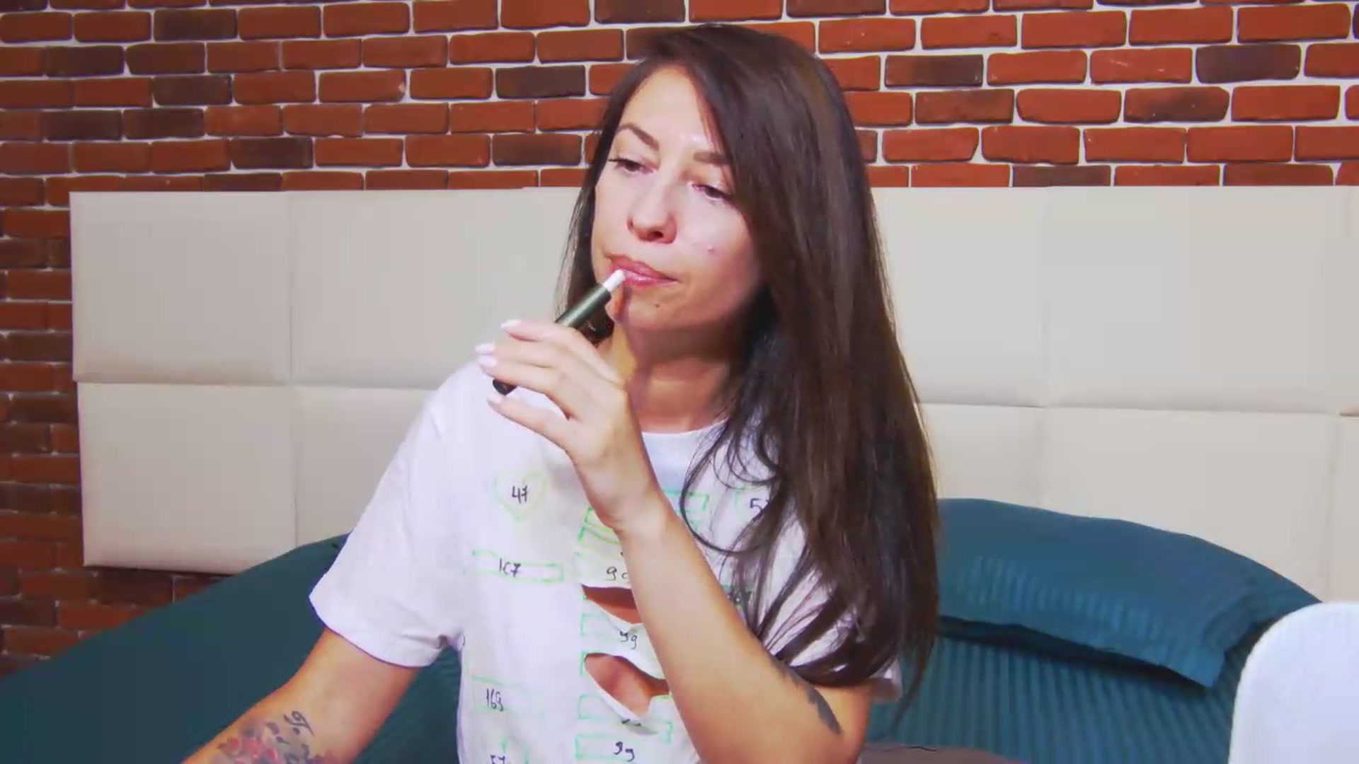Gallery image thumbnail from PoxyVibe's myfreecams stream on, 06/05/2026, 15:30 image 11 of 20