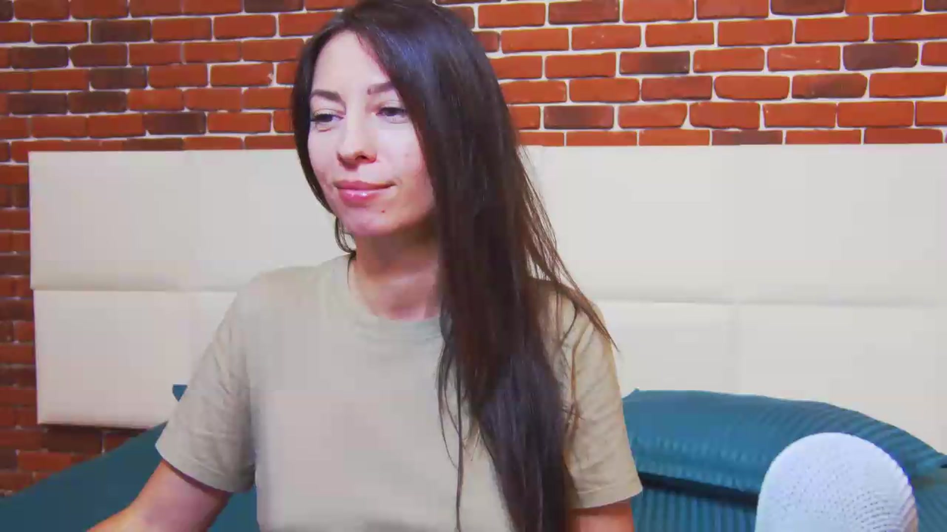 Gallery image thumbnail from PoxyVibe's myfreecams stream on, 06/08/2026, 15:05 image 16 of 20