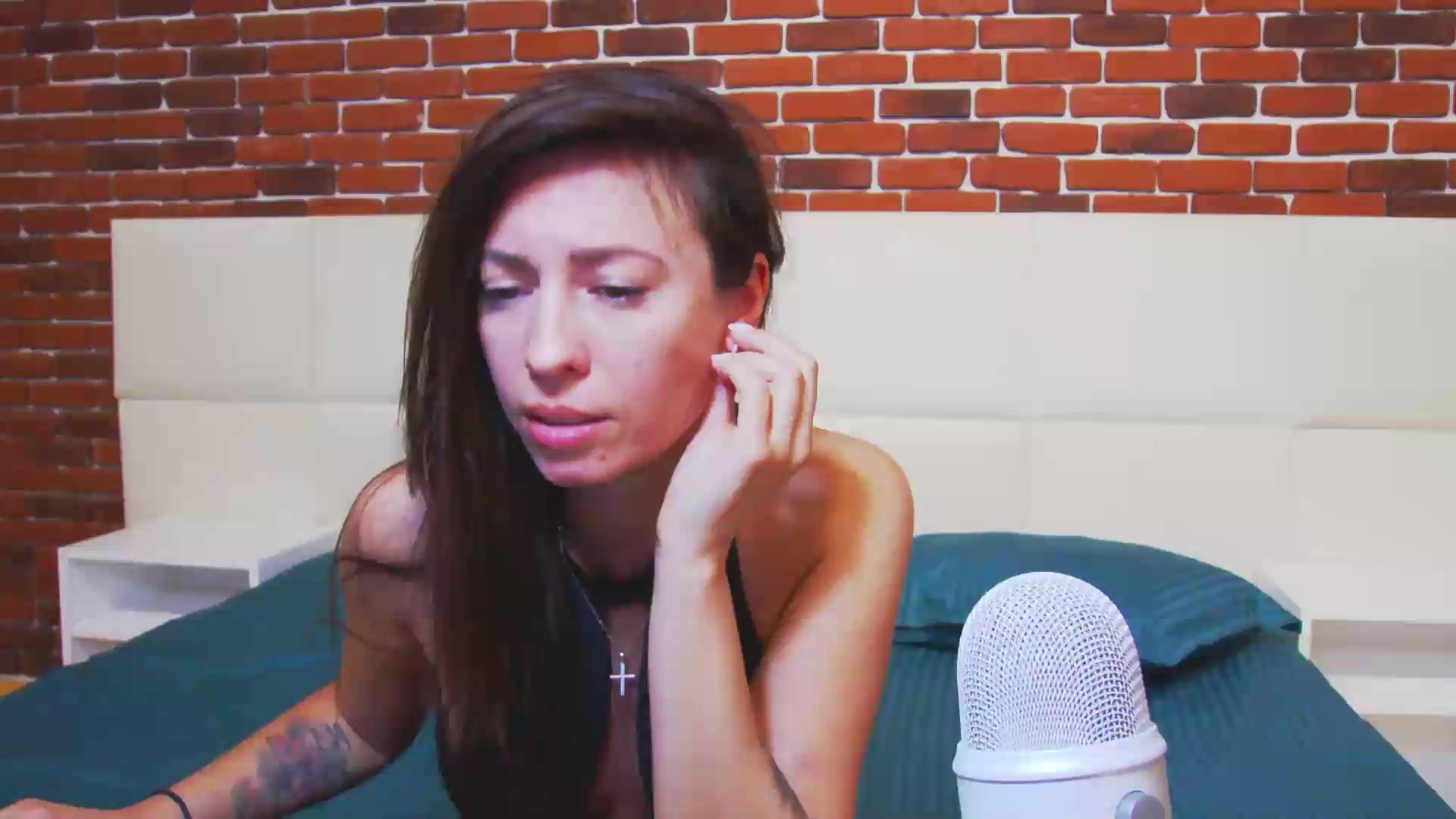 Gallery image thumbnail from PoxyVibe's myfreecams stream on, 06/10/2026, 14:59 image 18 of 20