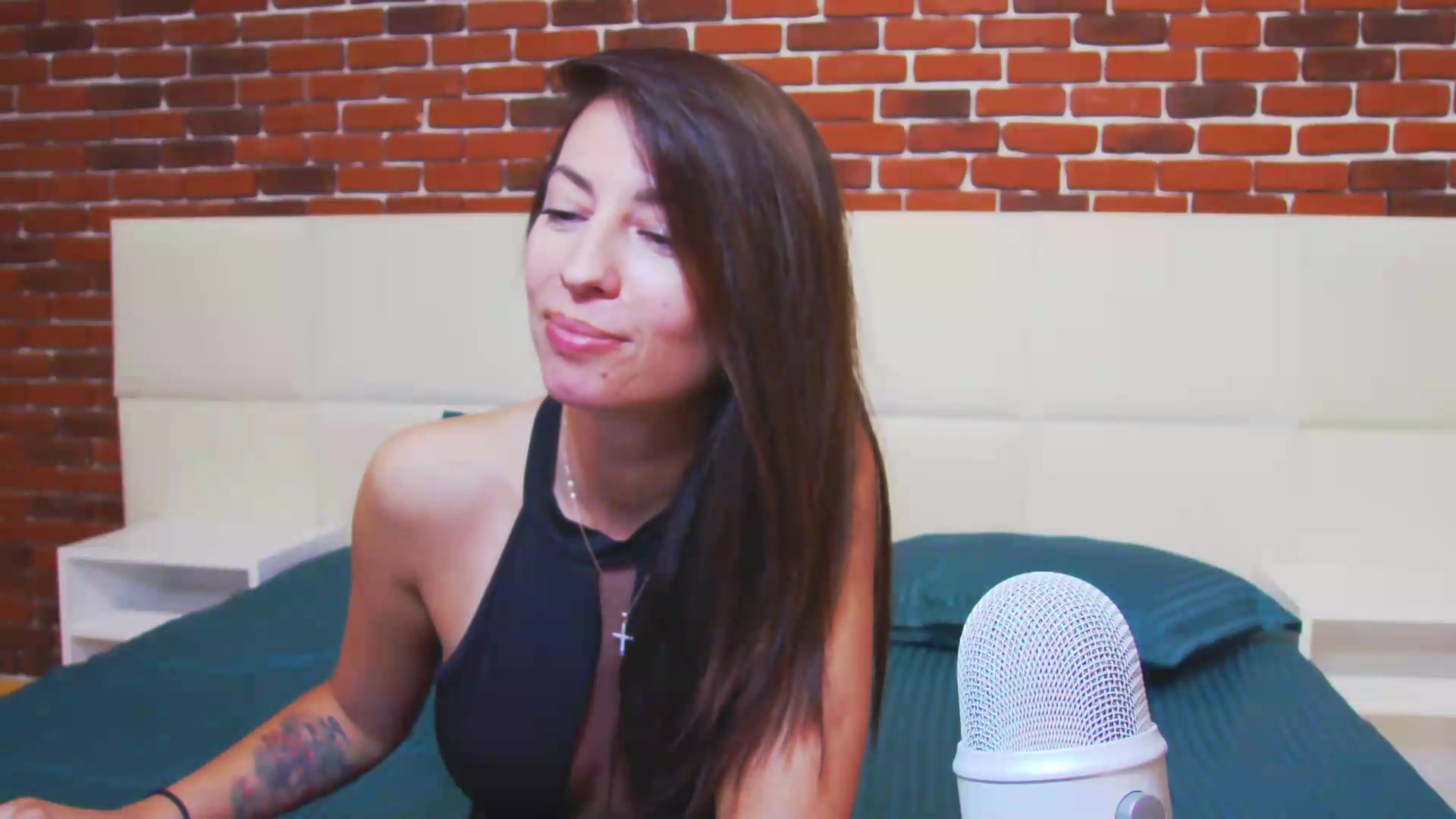 Gallery image thumbnail from PoxyVibe's myfreecams stream on, 06/10/2026, 14:59 image 16 of 20