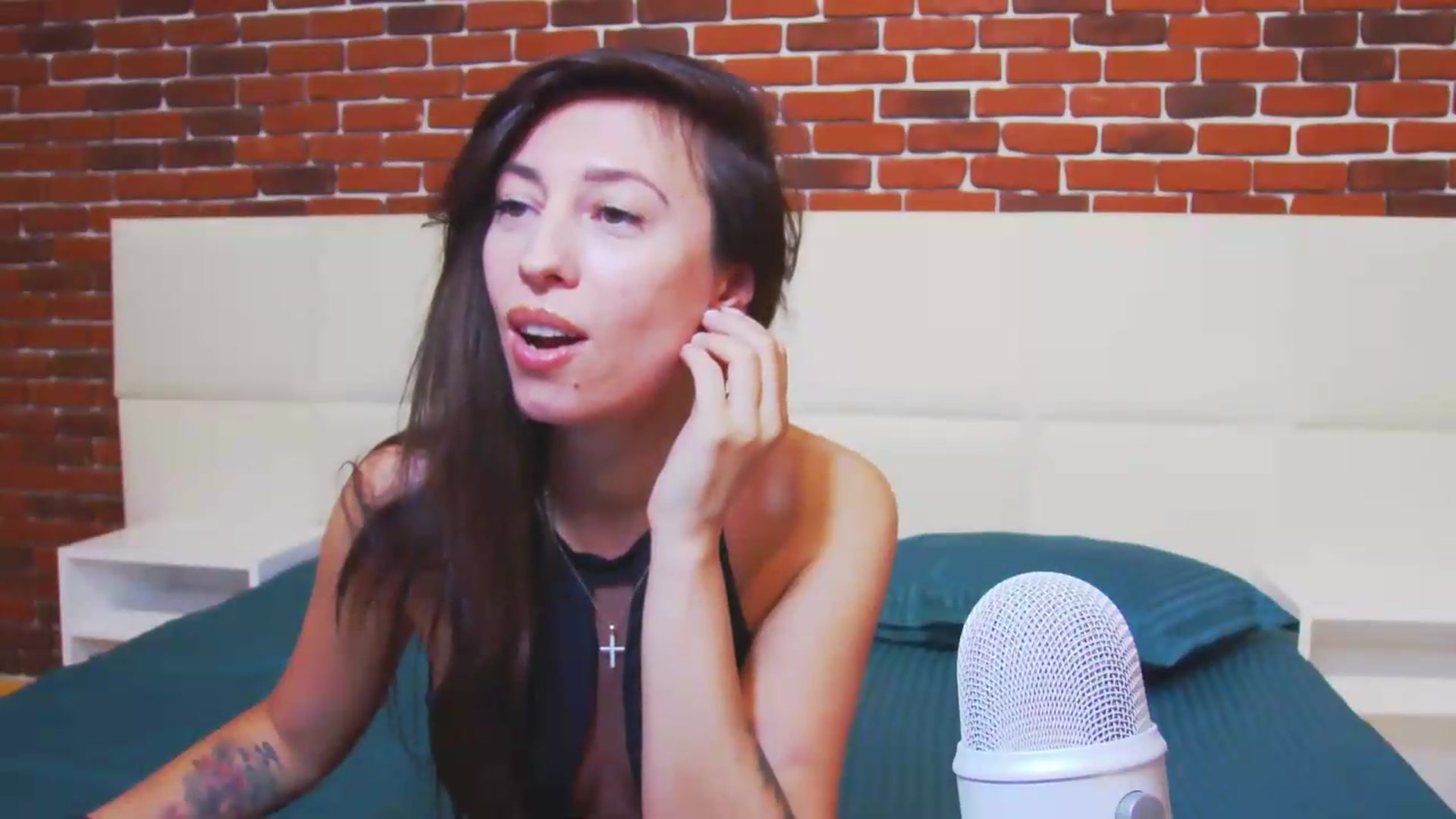 Gallery image thumbnail from PoxyVibe's myfreecams stream on, 06/10/2026, 14:59 image 5 of 20