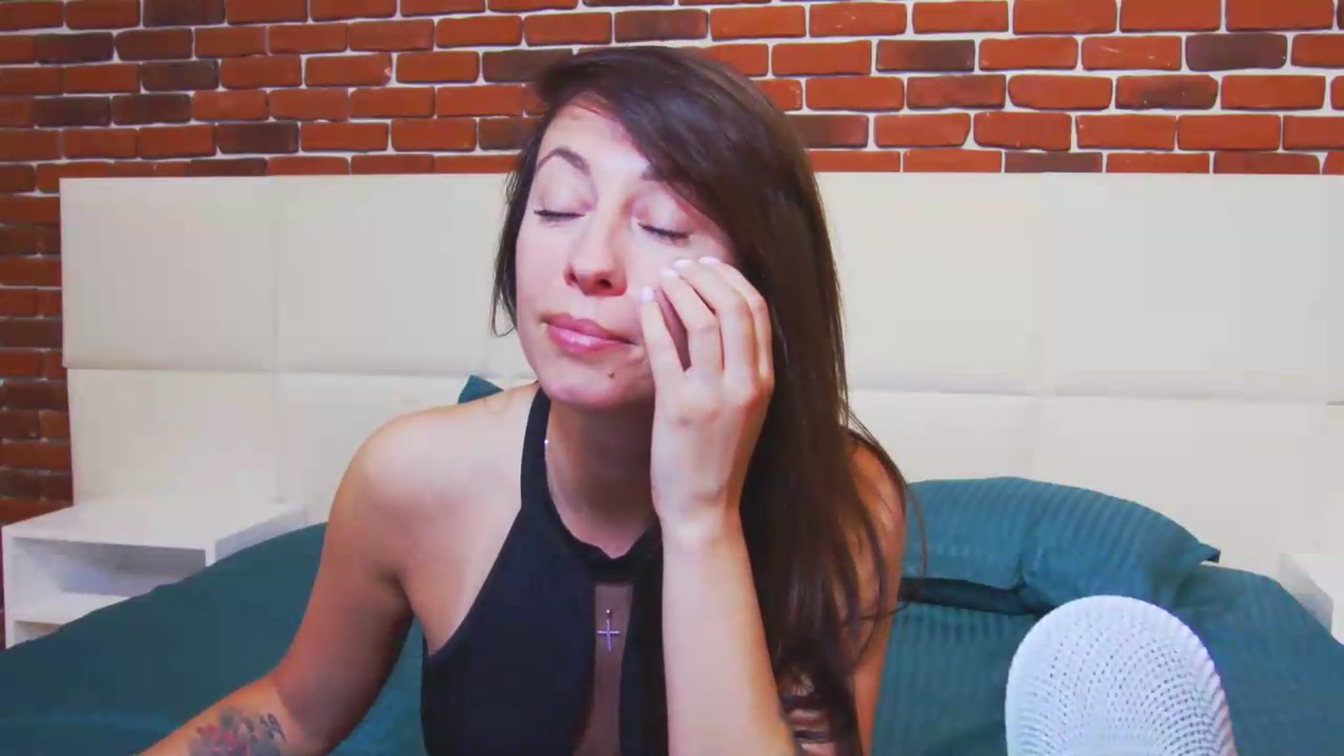 Gallery image thumbnail from PoxyVibe's myfreecams stream on, 06/10/2026, 18:17 image 9 of 20