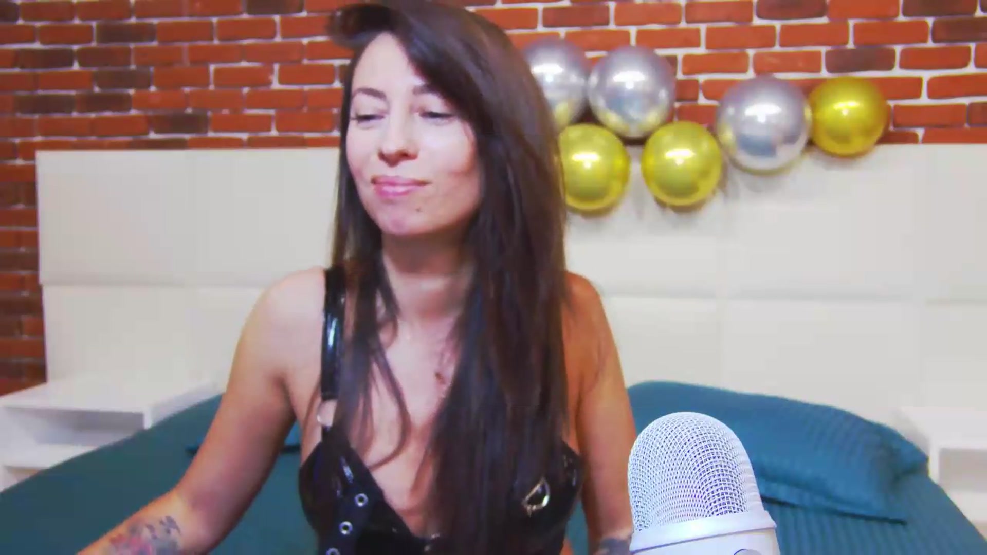 Gallery image thumbnail from PoxyVibe's myfreecams stream on, 06/12/2026, 15:01 image 19 of 20