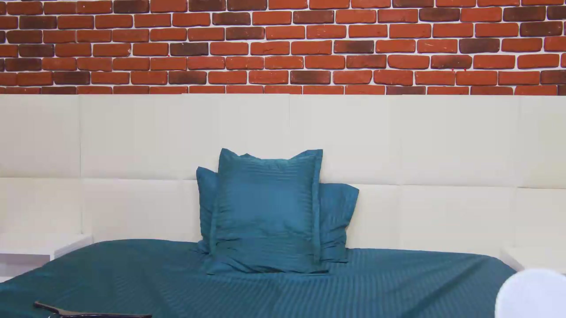 Gallery image thumbnail from PoxyVibe's myfreecams stream on, 06/15/2026, 19:17 image 19 of 20