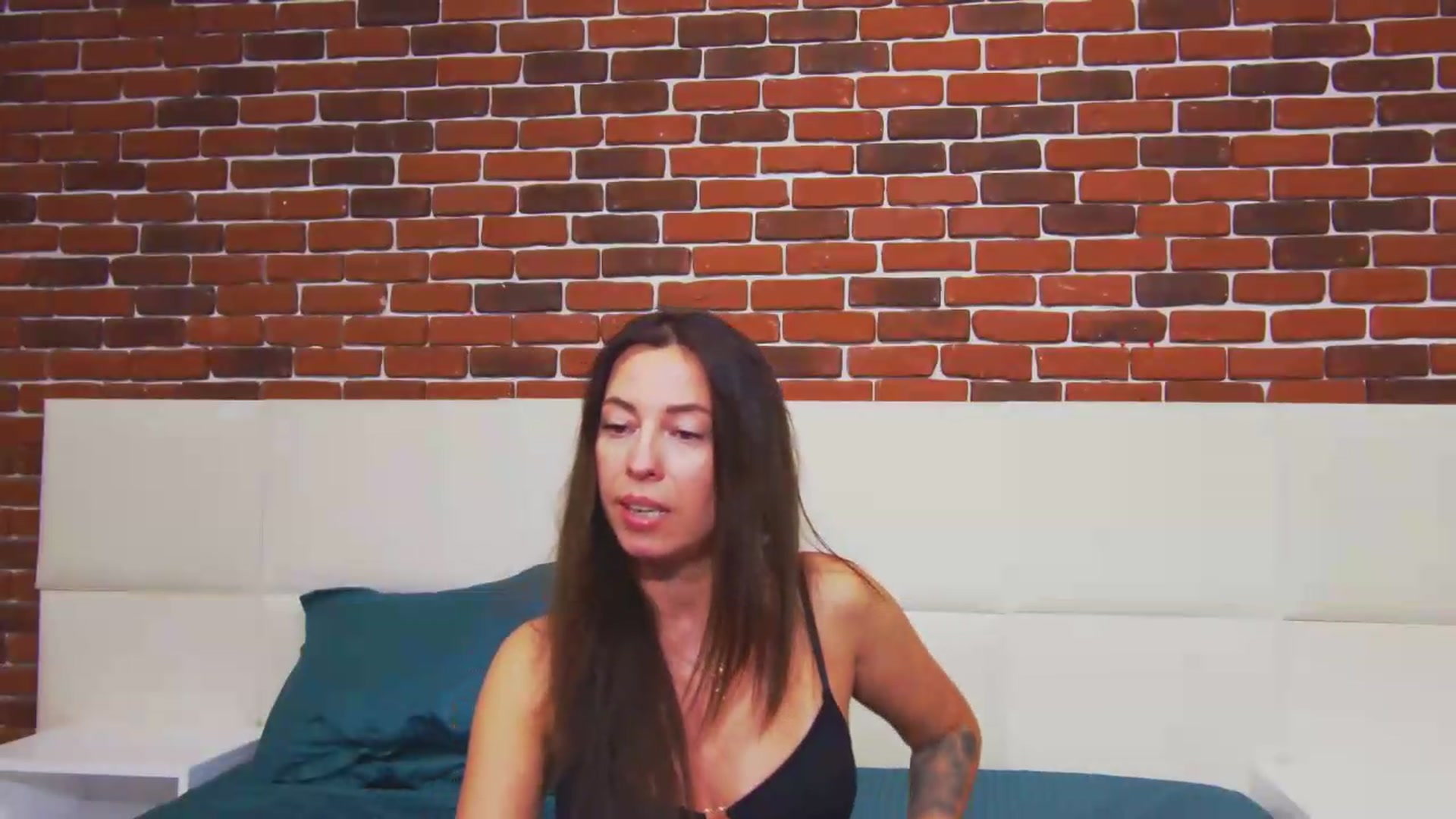 Gallery image thumbnail from PoxyVibe's myfreecams stream on, 06/16/2026, 19:18 image 19 of 20