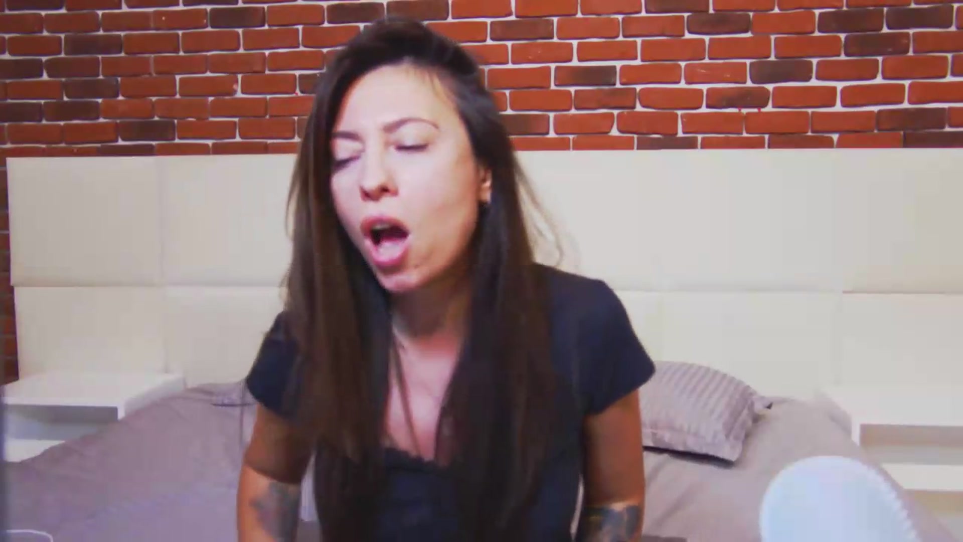 Gallery image thumbnail from PoxyVibe's myfreecams stream on, 06/24/2026, 15:03 image 19 of 20