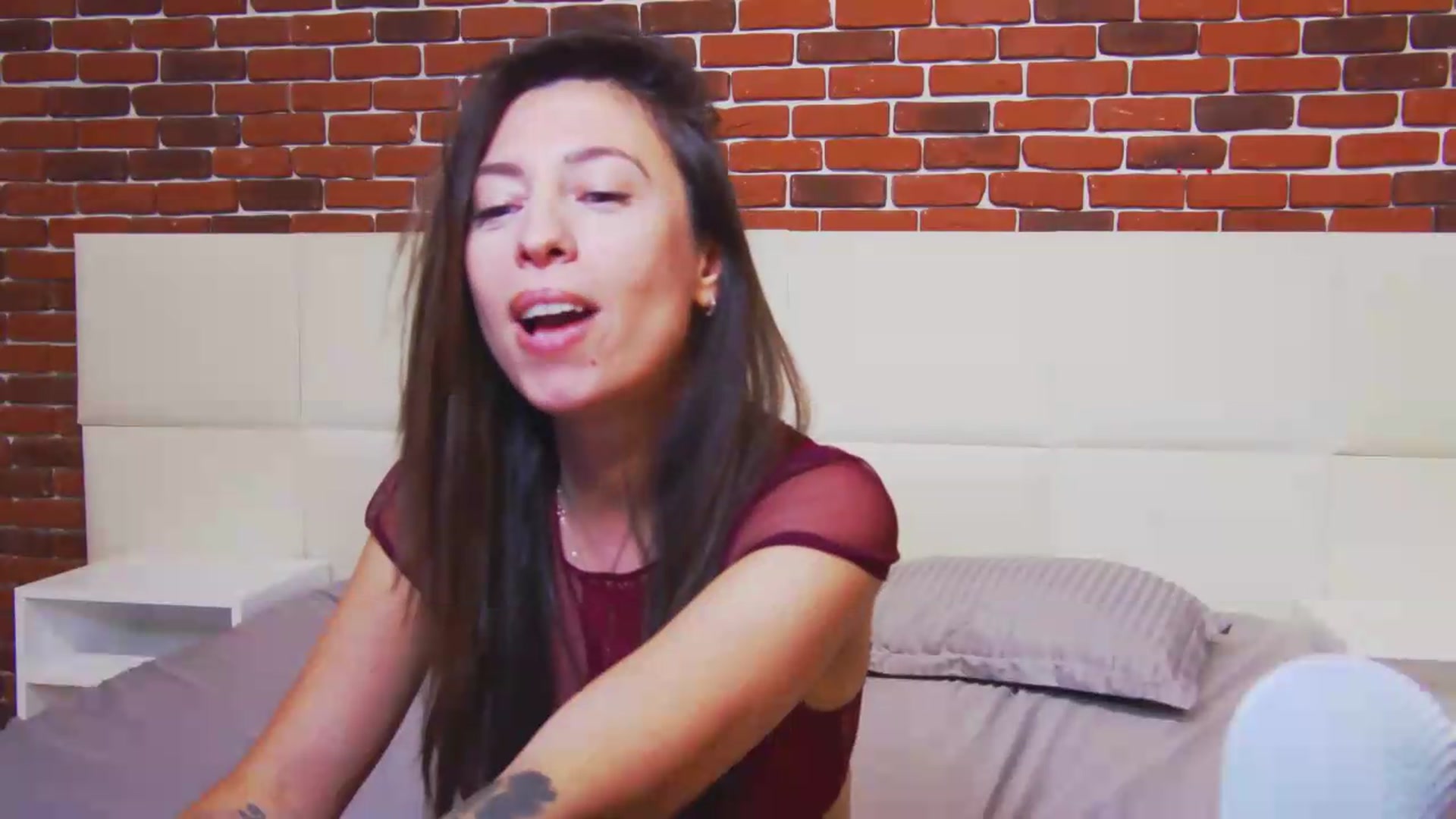 Gallery image thumbnail from PoxyVibe's myfreecams stream on, 06/25/2026, 19:23 image 15 of 20