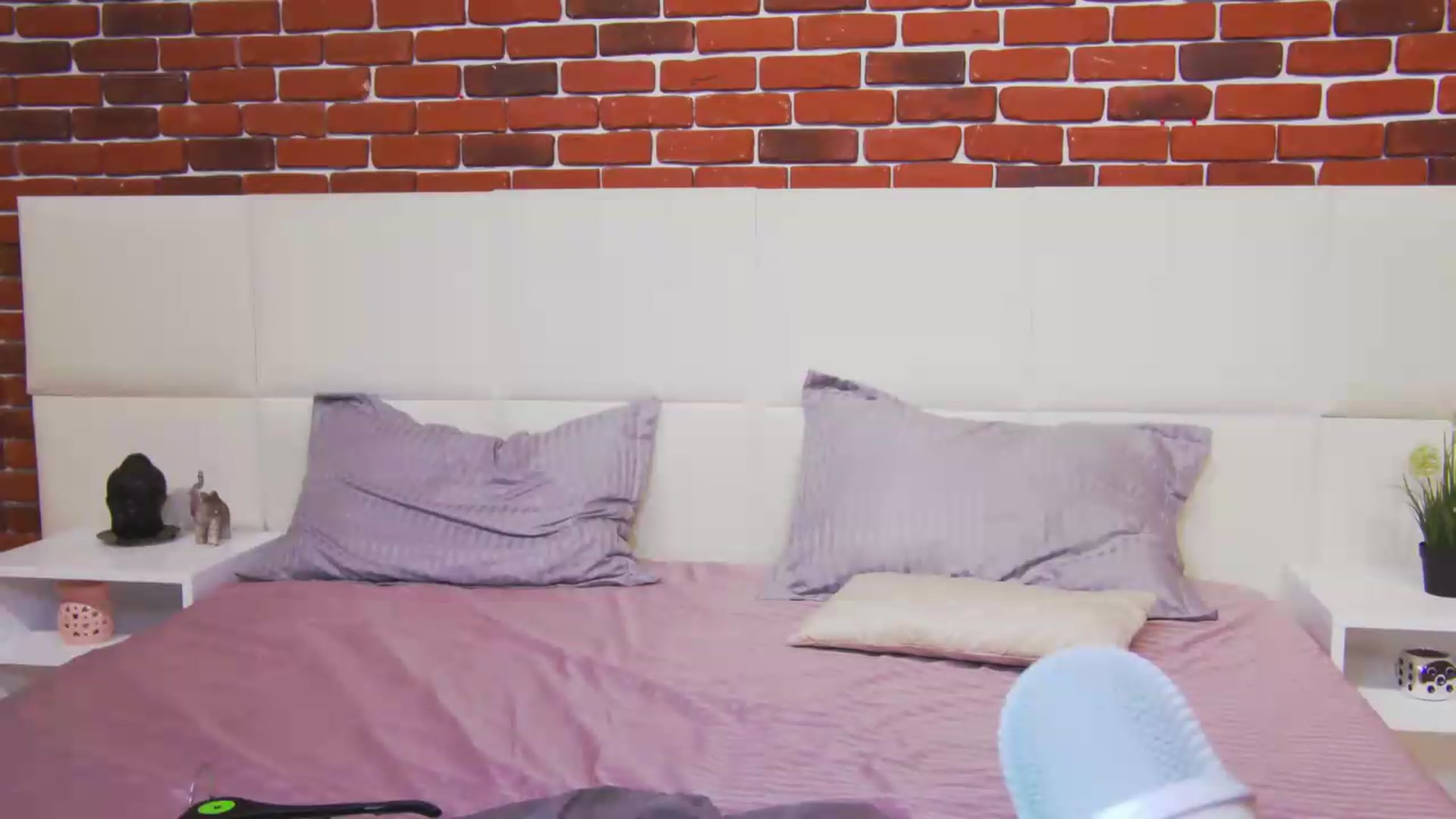 Gallery image thumbnail from PoxyVibe's myfreecams stream on, 06/29/2026, 19:23 image 20 of 20