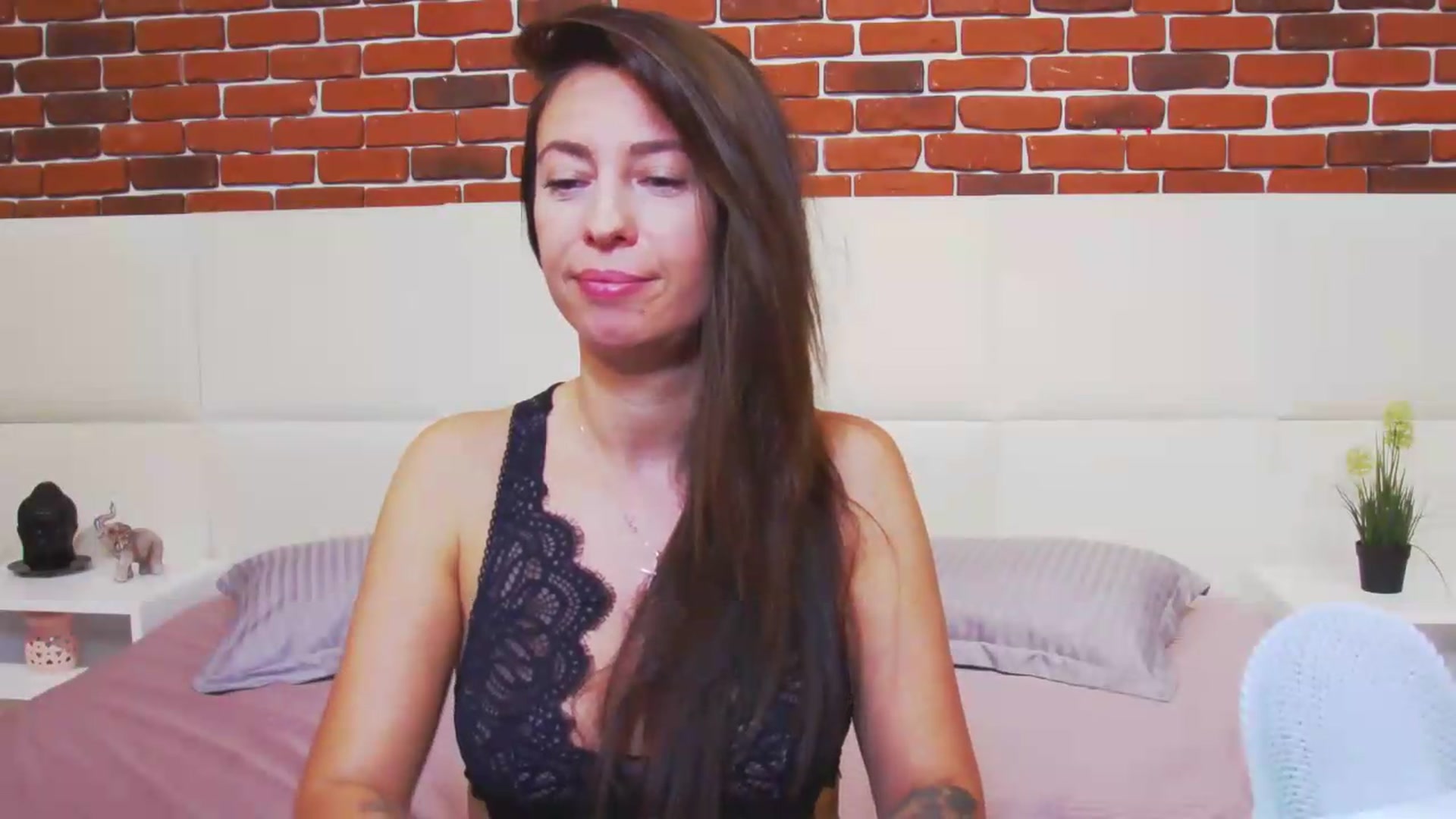 Gallery image thumbnail from PoxyVibe's myfreecams stream on, 07/06/2026, 15:28 image 20 of 20
