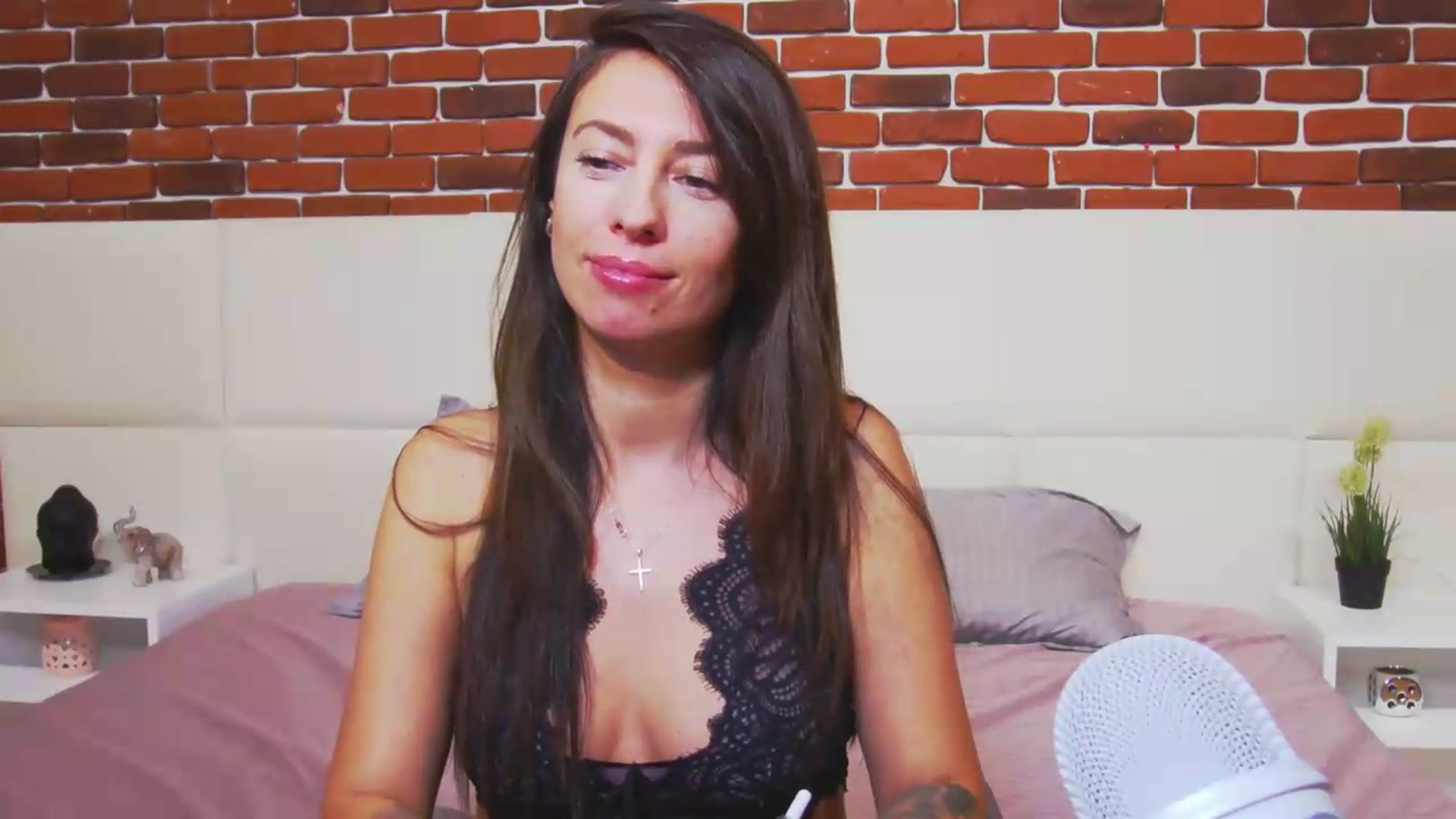Gallery image thumbnail from PoxyVibe's myfreecams stream on, 07/06/2026, 18:53 image 2 of 20