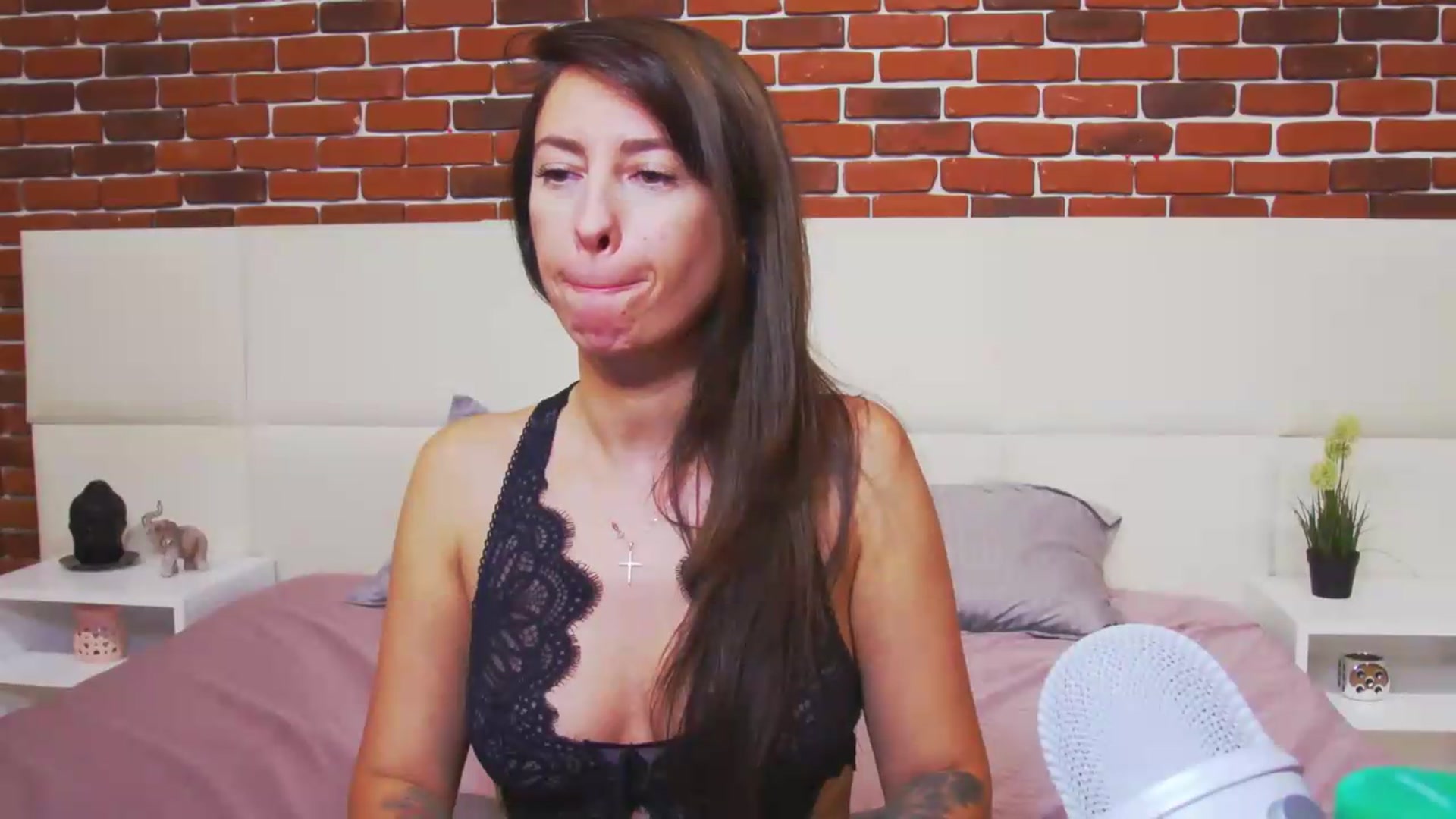 Gallery image thumbnail from PoxyVibe's myfreecams stream on, 07/06/2026, 18:53 image 14 of 20