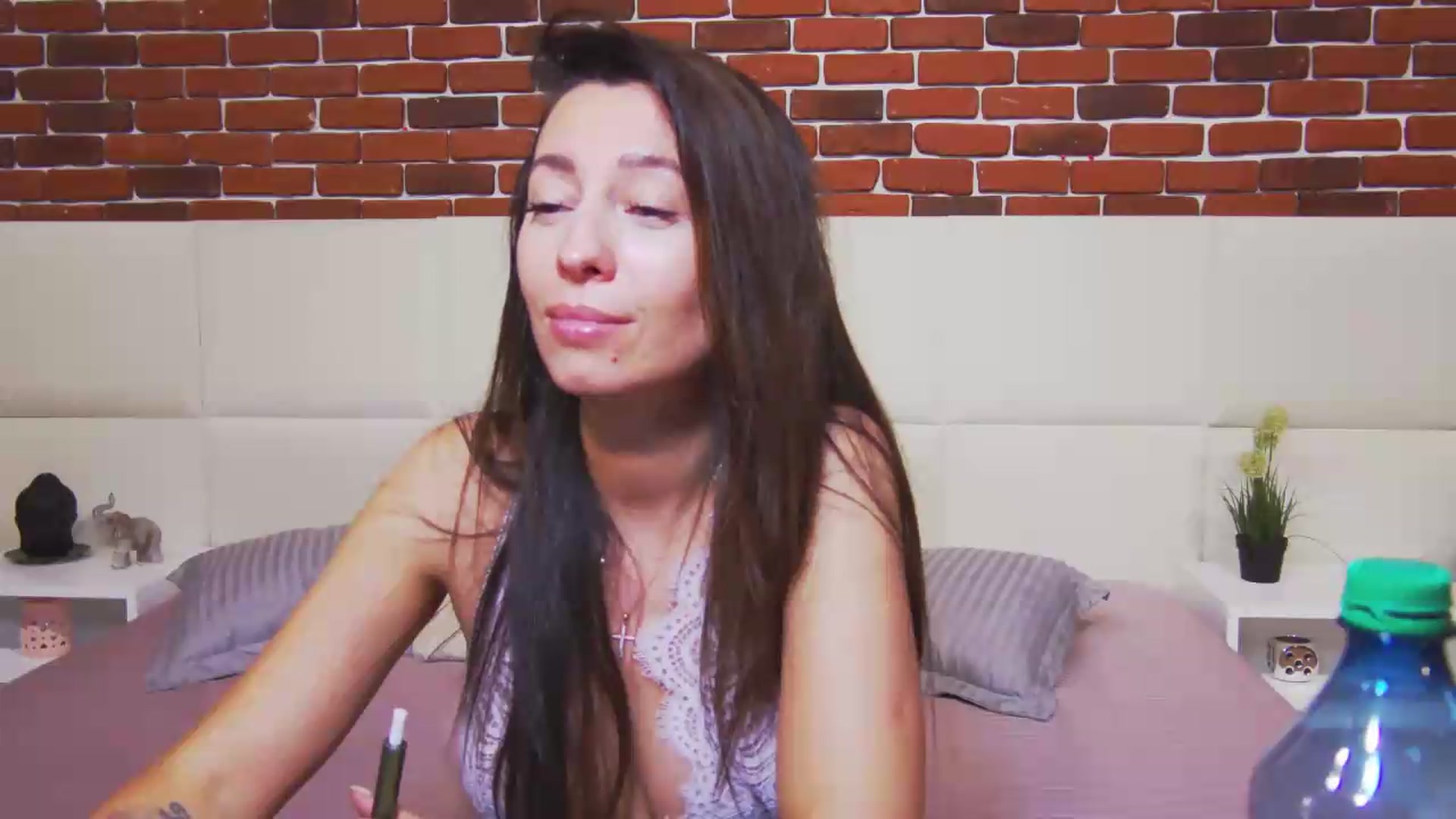 Gallery image thumbnail from PoxyVibe's myfreecams stream on, 07/07/2026, 15:32 image 18 of 20