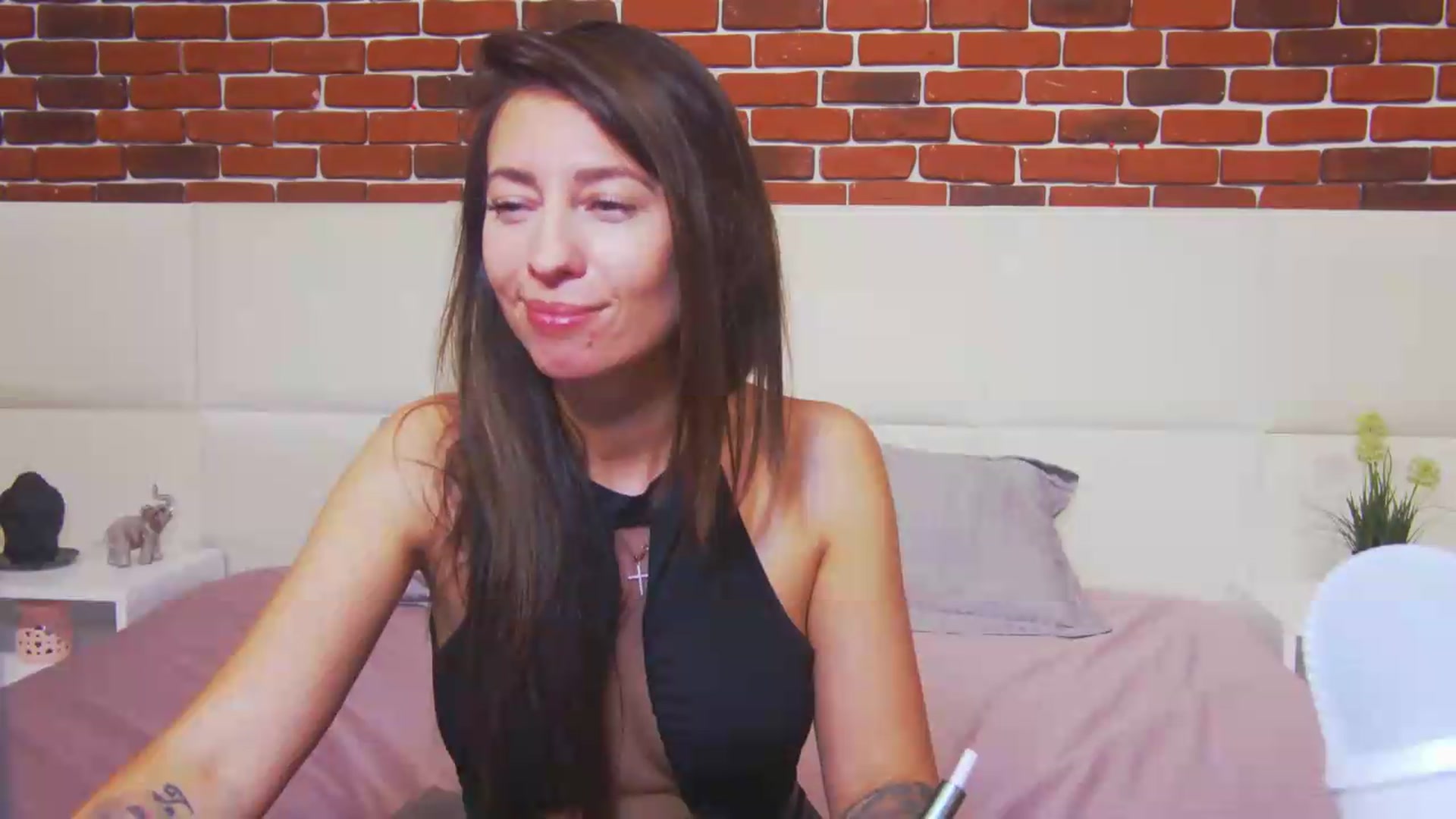 Gallery image thumbnail from PoxyVibe's myfreecams stream on, 07/08/2026, 19:15 image 10 of 20