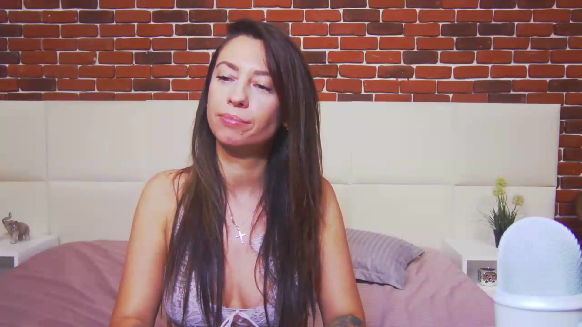 Gallery image thumbnail from PoxyVibe's myfreecams stream on, 07/09/2026, 15:05 image 14 of 20